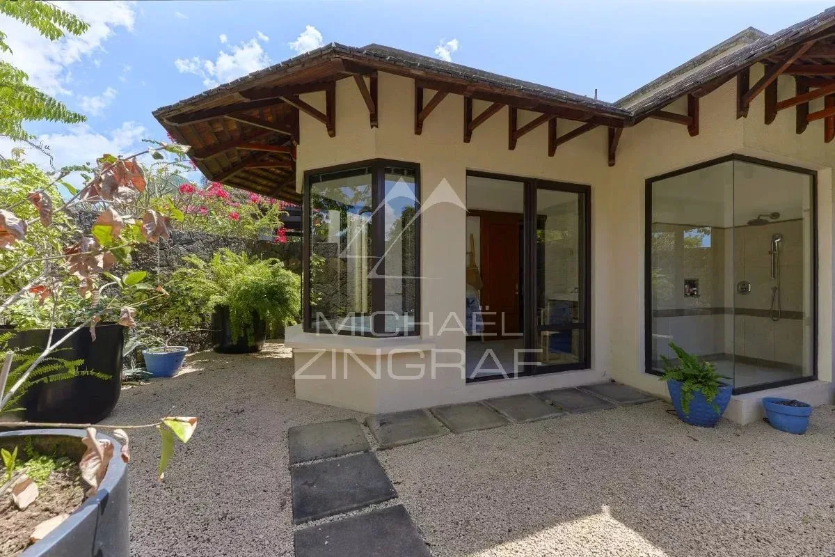 TAMARIN: Villa d'exception sur un domaine de golf - 23