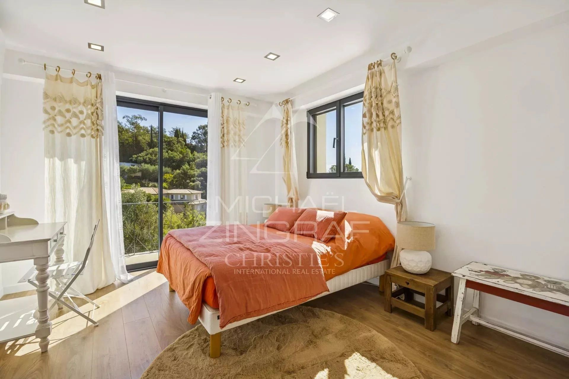 EXCLUSIVITÉ - Mandelieu-la-Napoule - Villa  Rénovée - Proche Cannes - 10