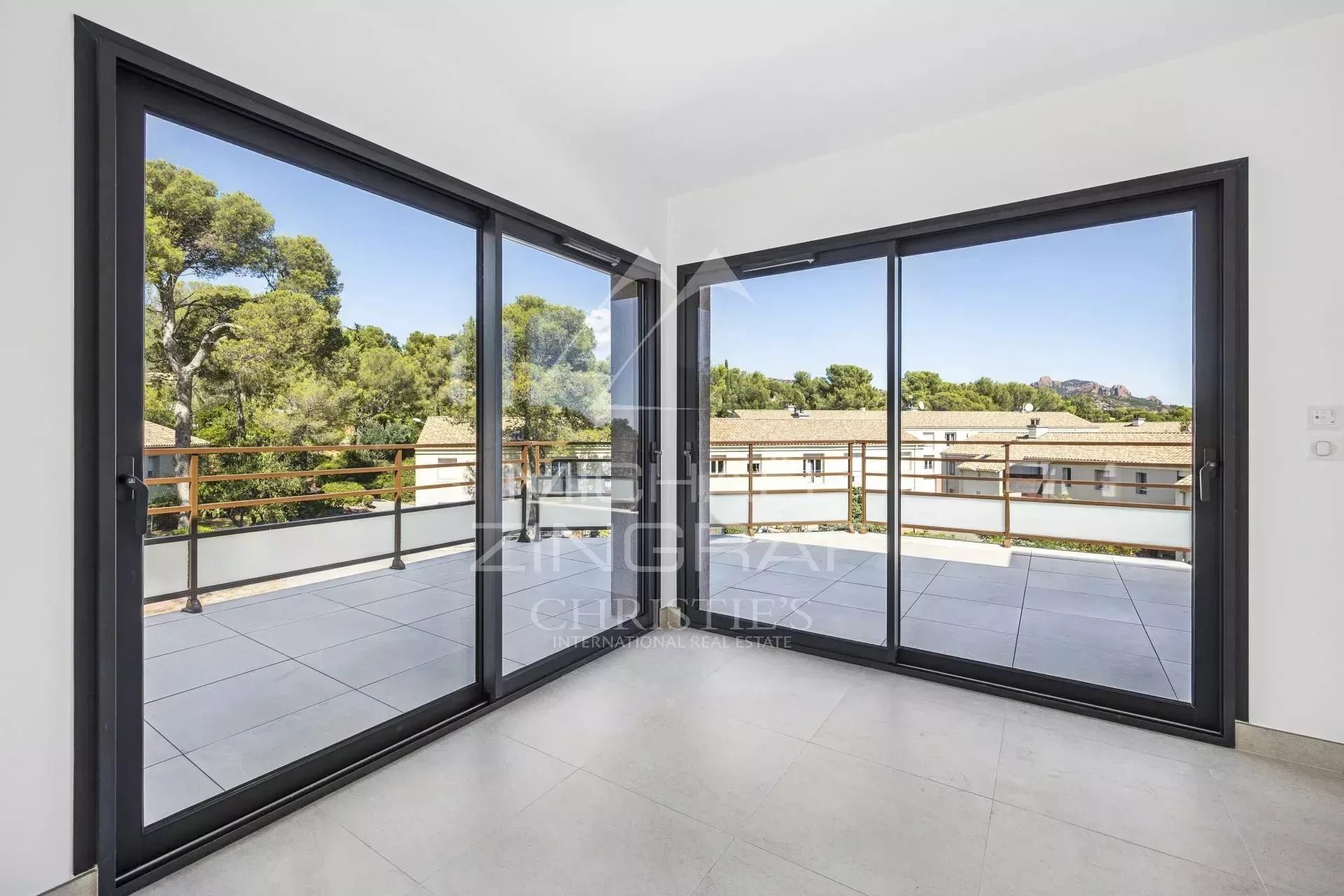 Saint-Raphaël - Appartement neuf dans un quartier prisé - 14