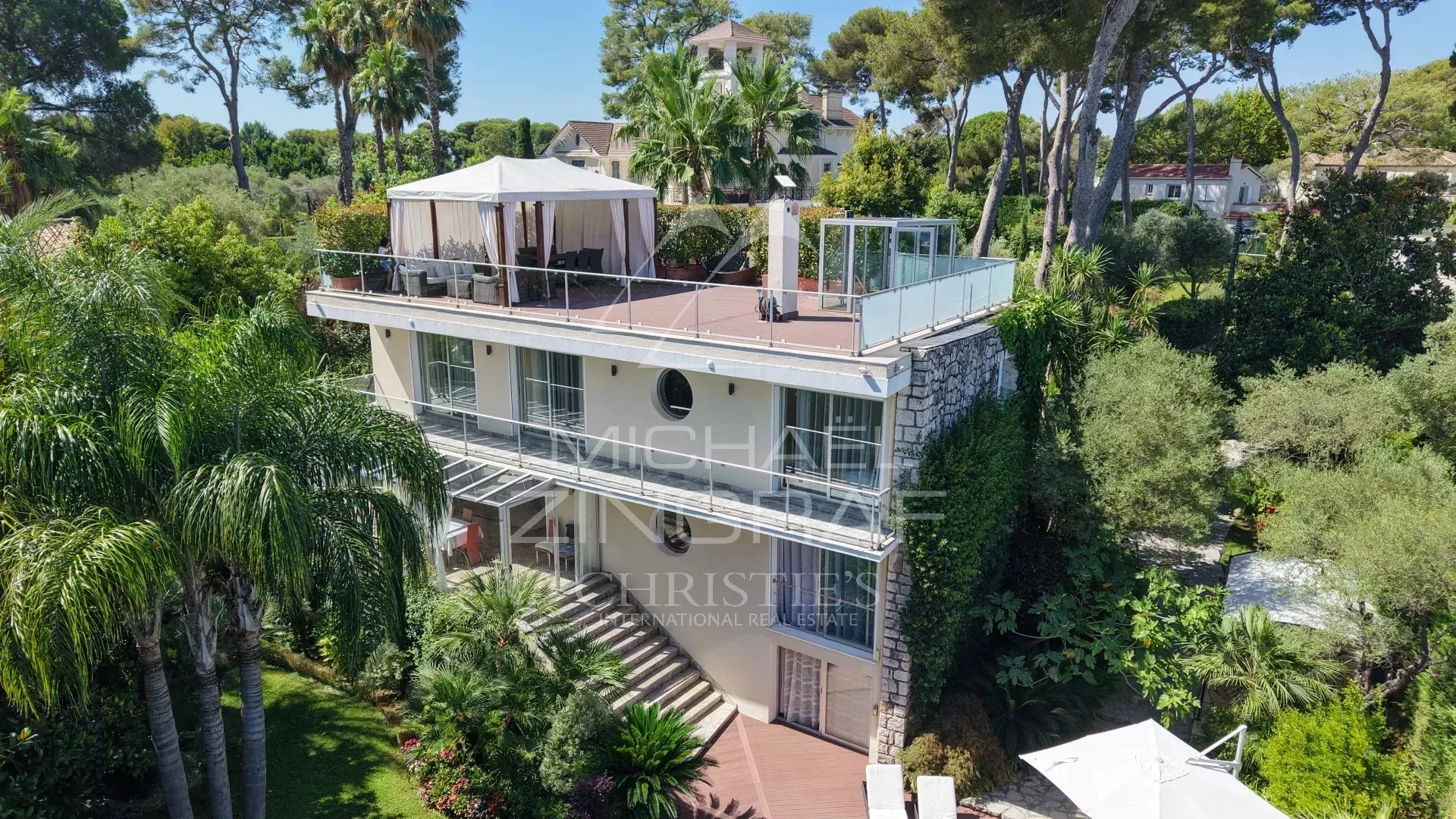 Cadre privilégié au Cap d’Antibes, proche plage Keller, vue mer et montagnes - 9