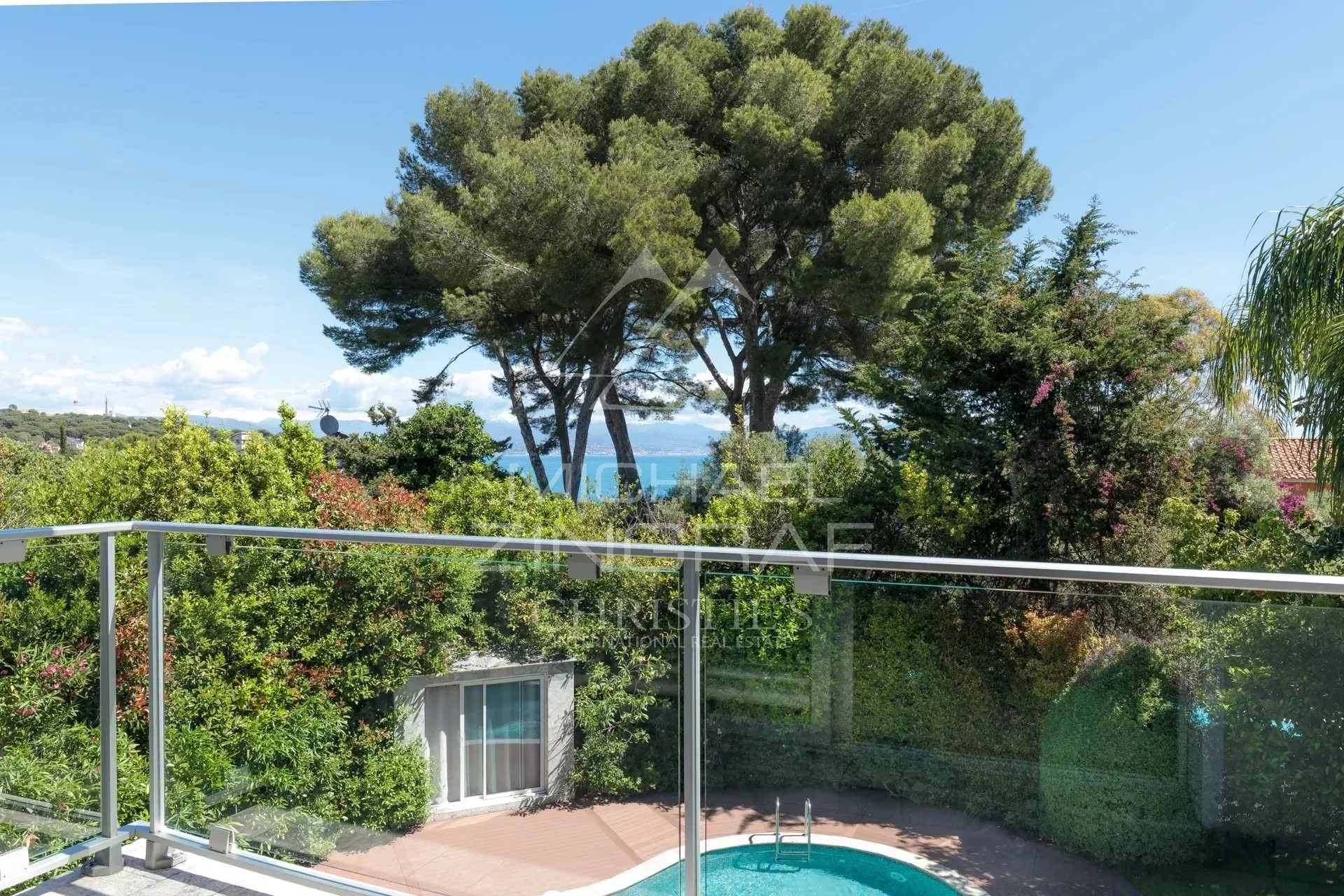 Cadre privilégié au Cap d’Antibes, proche plage Keller, vue mer et montagnes - 10