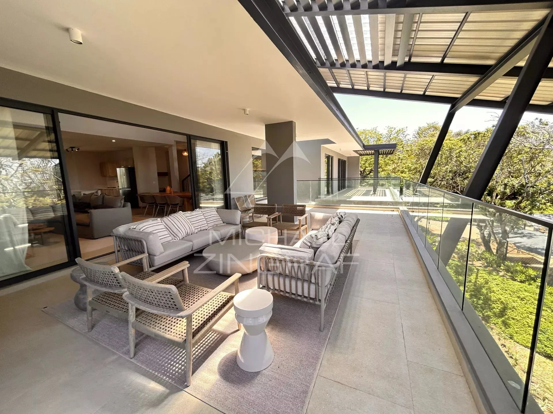 Penthouse dans un quartier résidentiel prestigieux à Belle Vue - 3