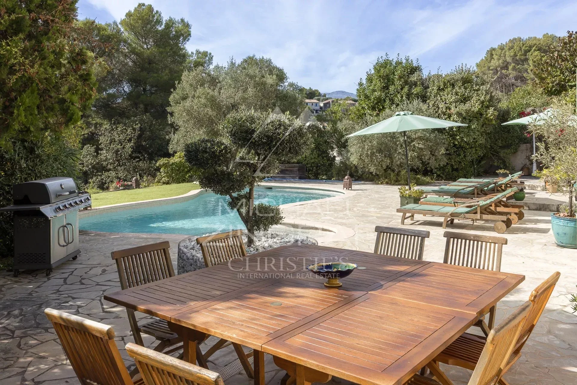 Proche Saint-Paul-de-Vence - Charmante propriété familiale - 2