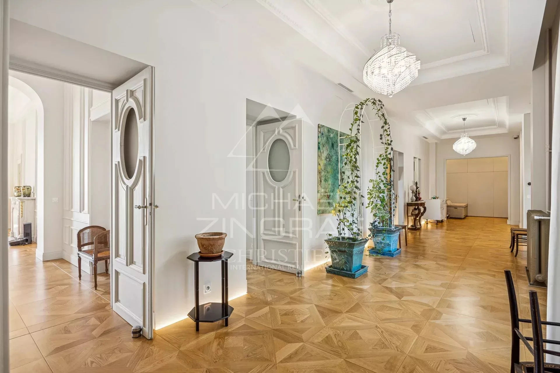 Appartement d’exception 5 pièces  –  Le Majestic, Cimiez - 4