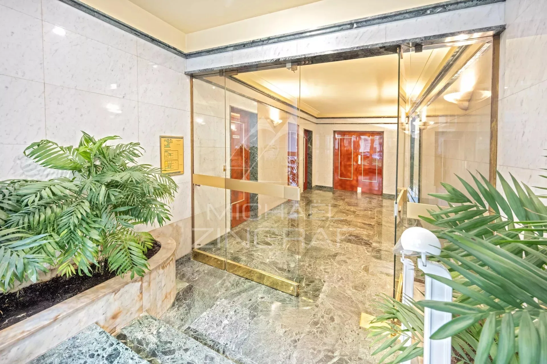 Location 4 chambres - Emile Deschanel - Vue Tour Eiffel - Climatisation - Bail Code Civil - 20