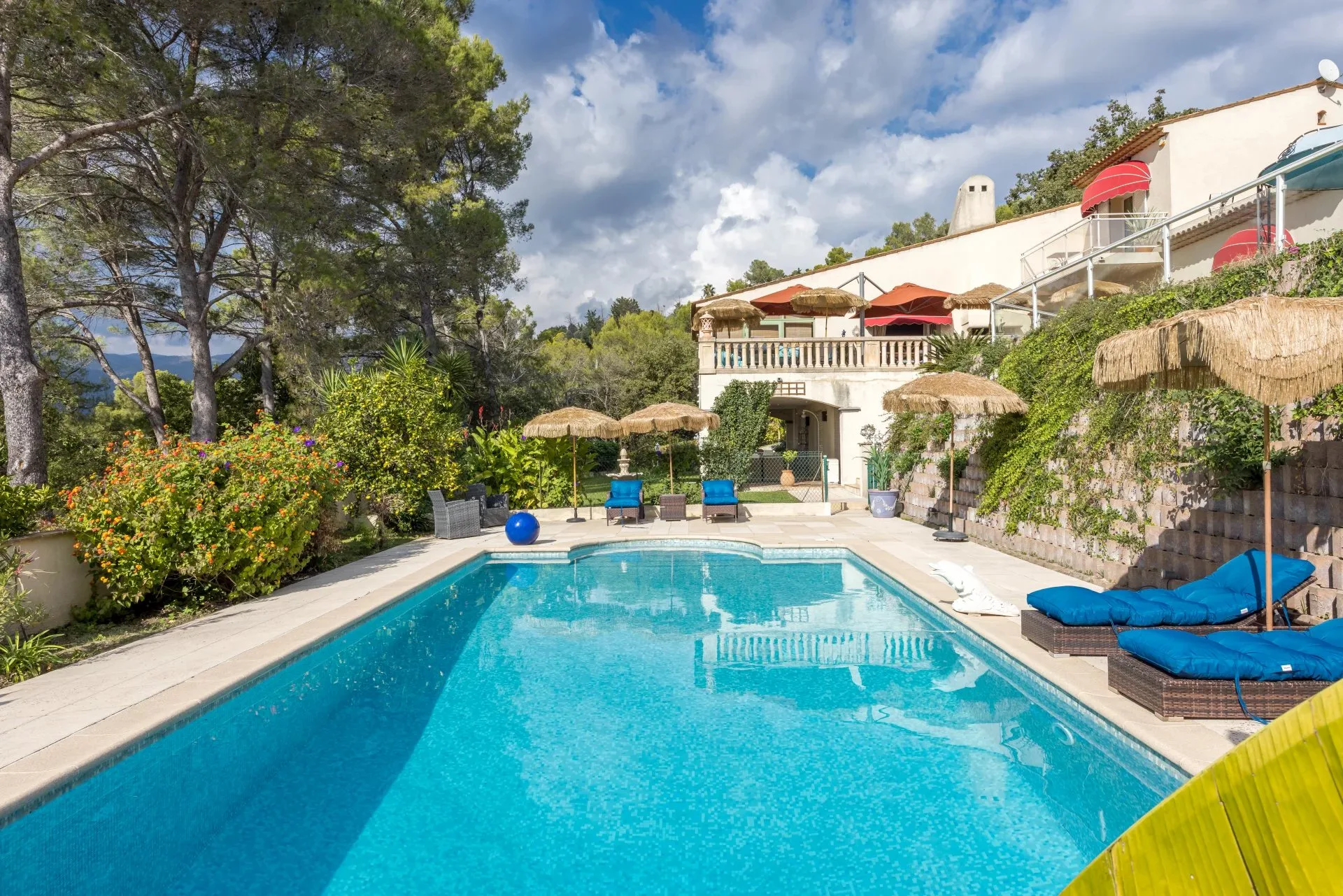 Mouans-Sartoux - Propriété familiale avec vue panoramique sur la mer et l'Estérel - 4