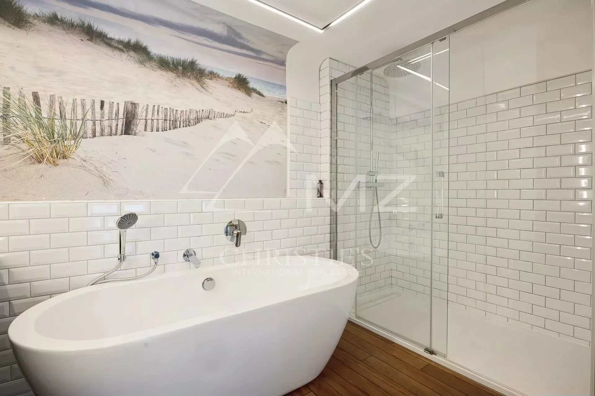 Vaste Loft Atypique à Cannes Montfleury - 9