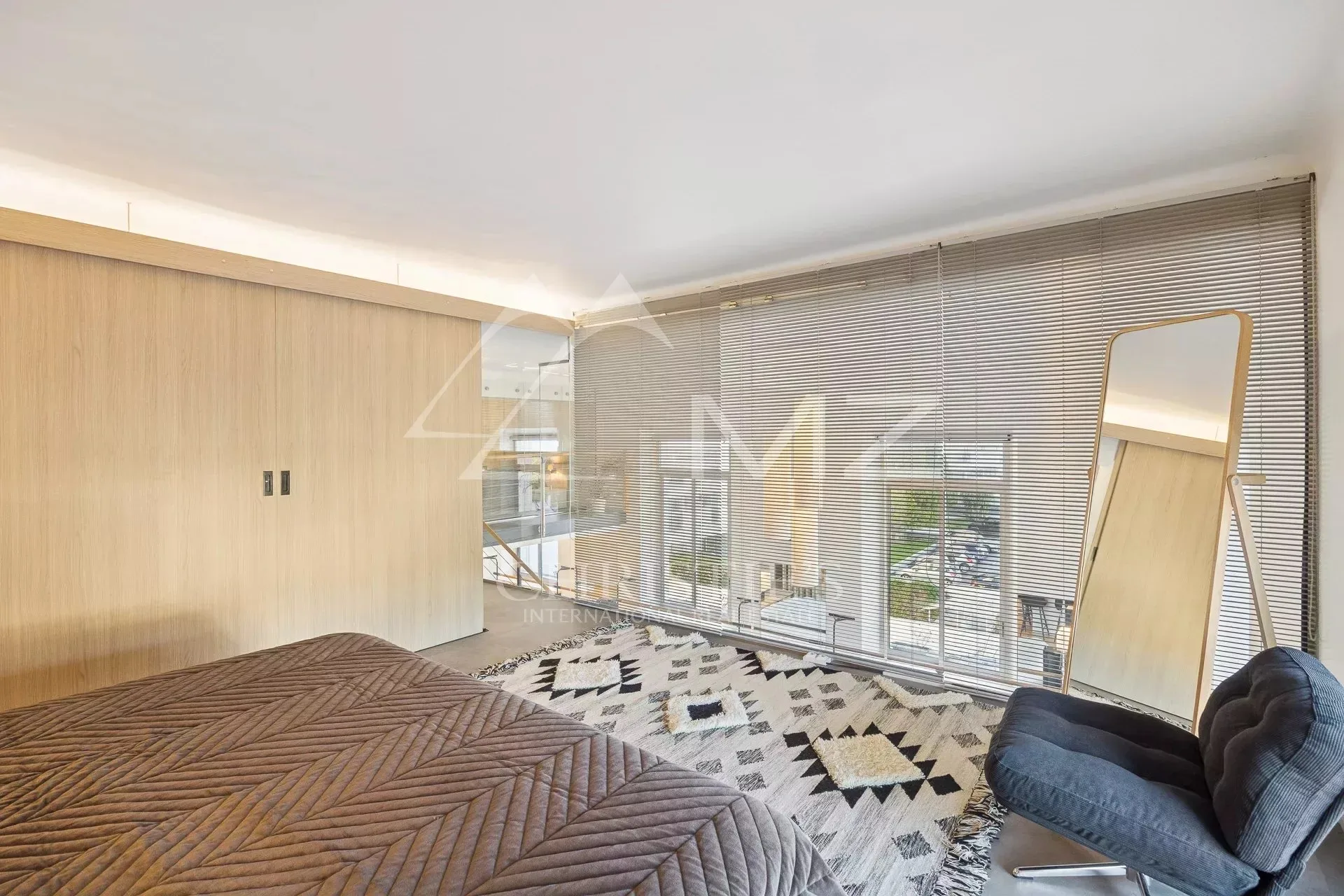 Vaste Loft Atypique à Cannes Montfleury - 10