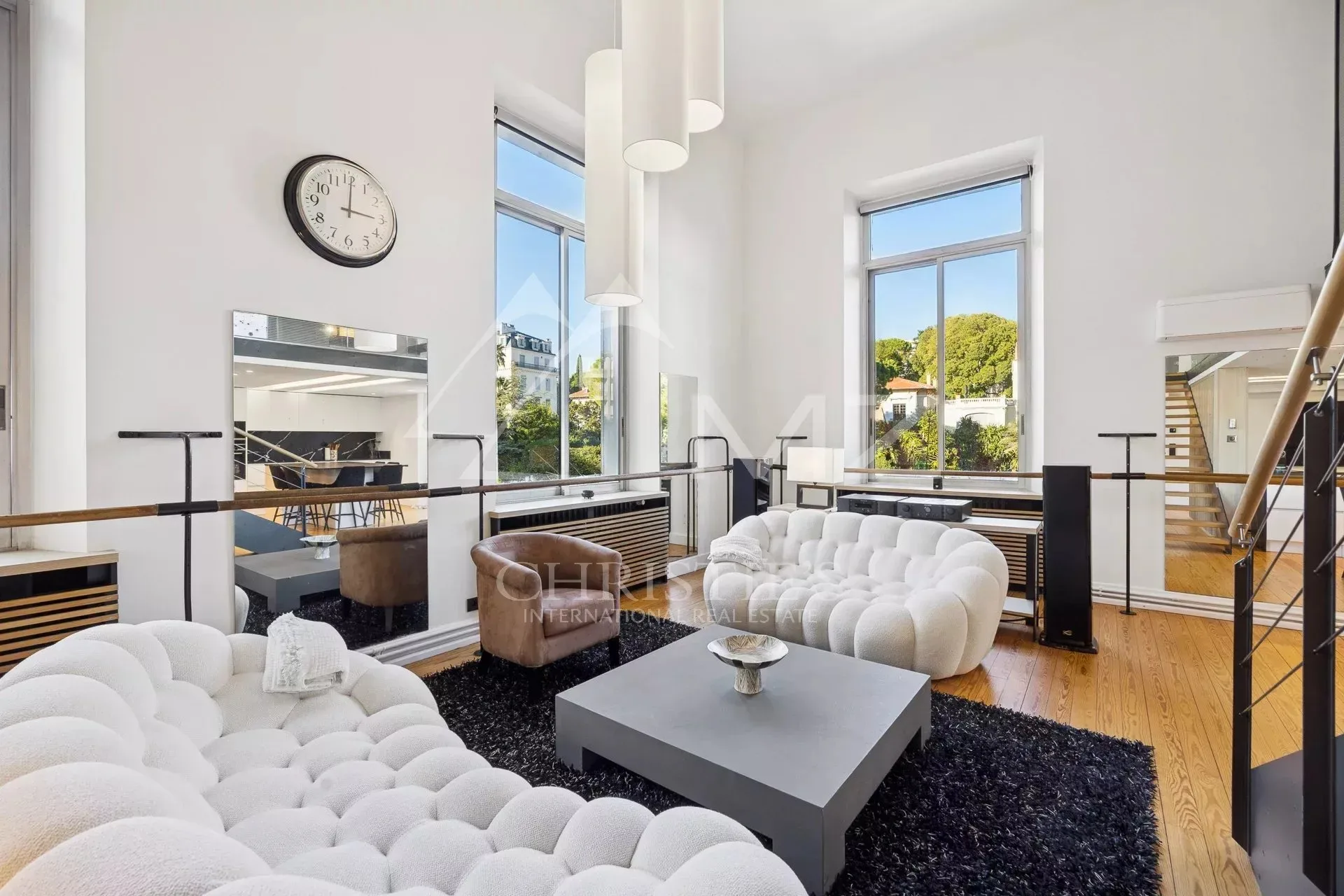 Vaste Loft Atypique à Cannes Montfleury - 14