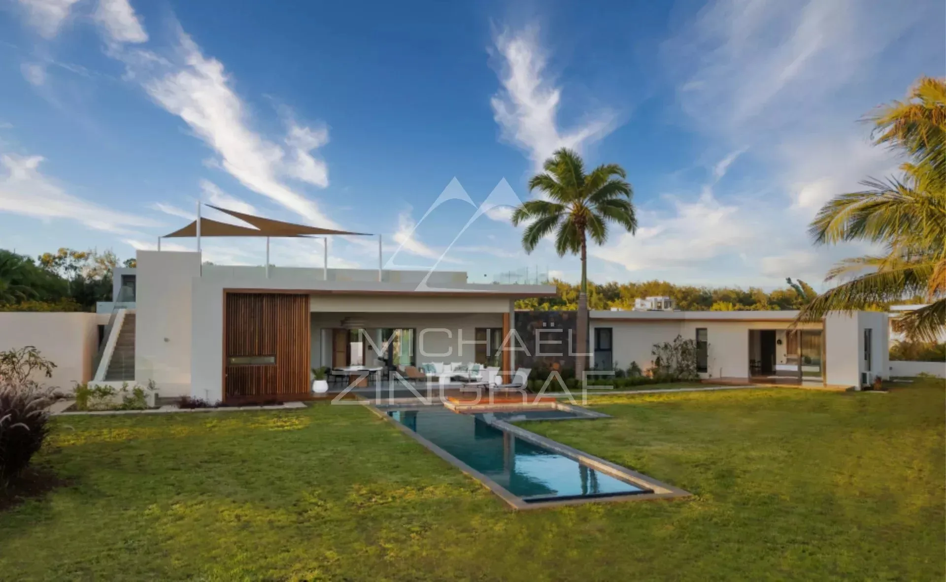 Villa contemporaine avec vue panoramique sur le golf - 2