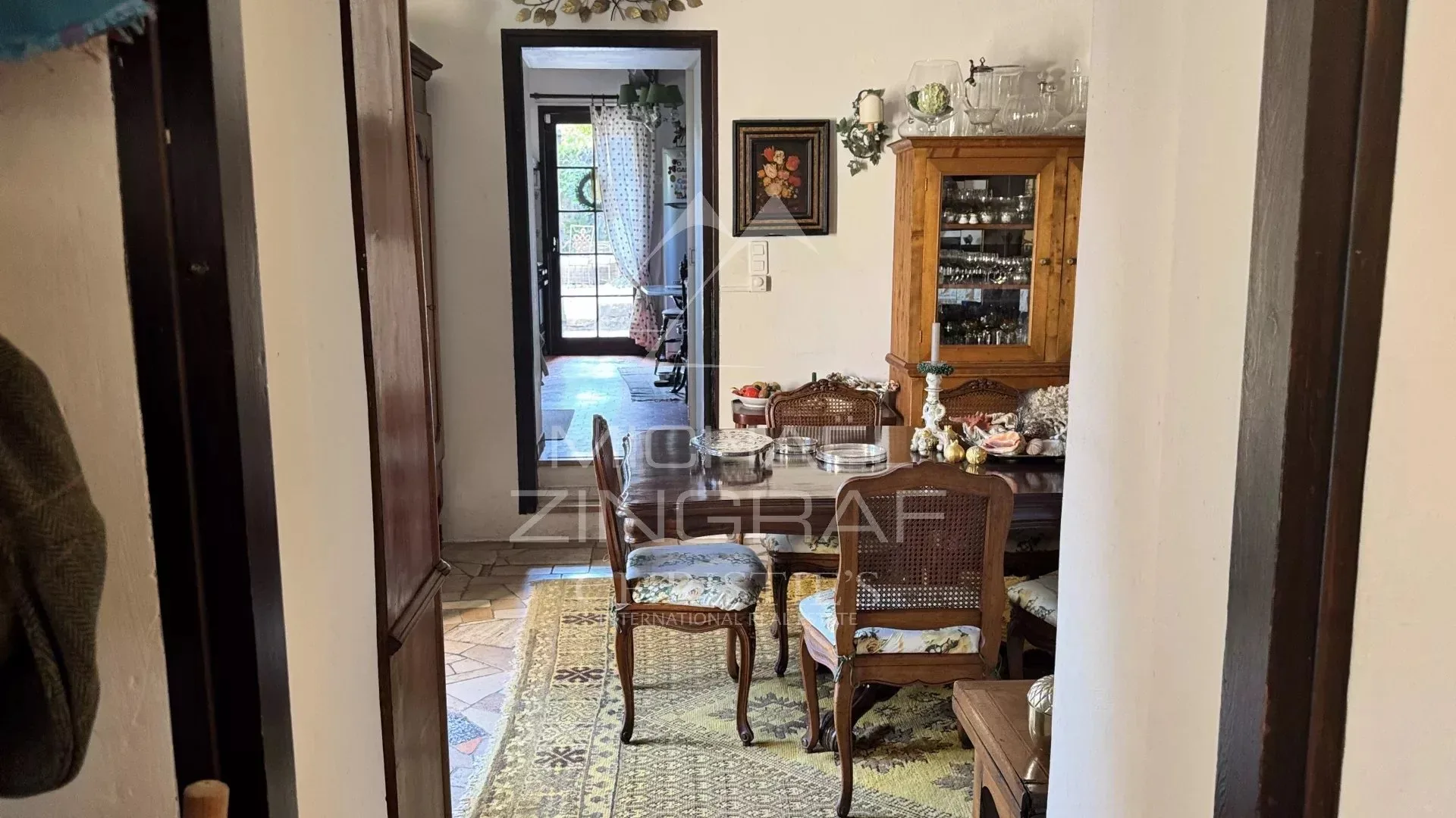 Charmant mas du 18e avec piscine et vue mer - 13