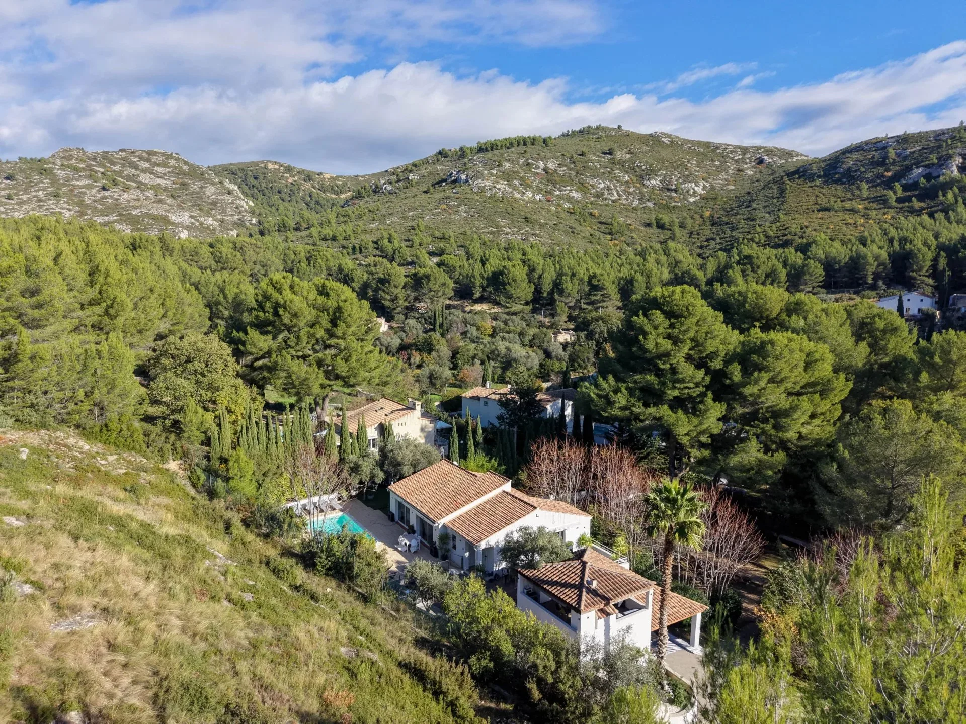 Maison avec piscine au calme absolu en pleine colline - 18