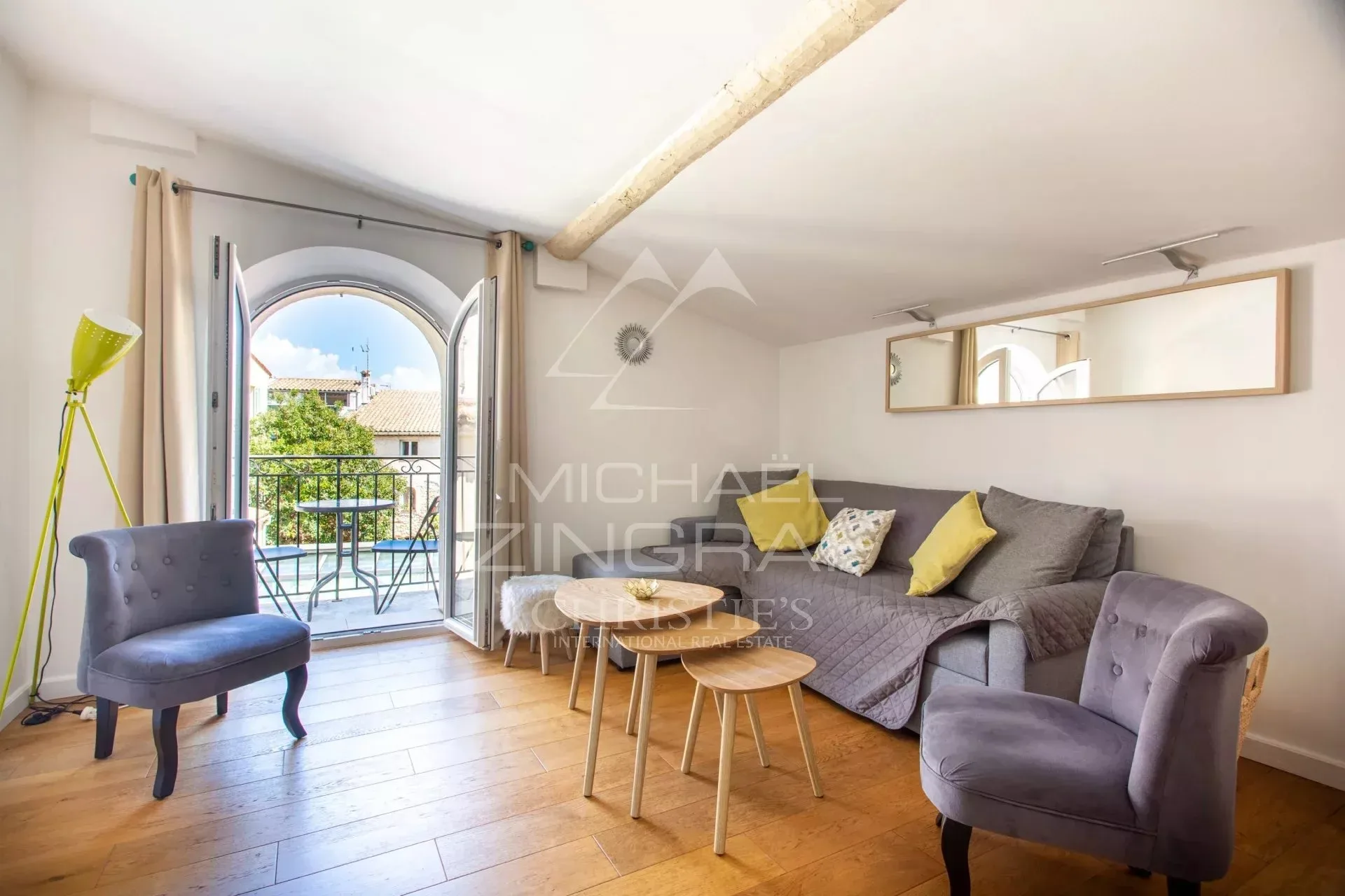 Immeuble de rapport au cœur de la Vieille Ville d’Antibes - 4