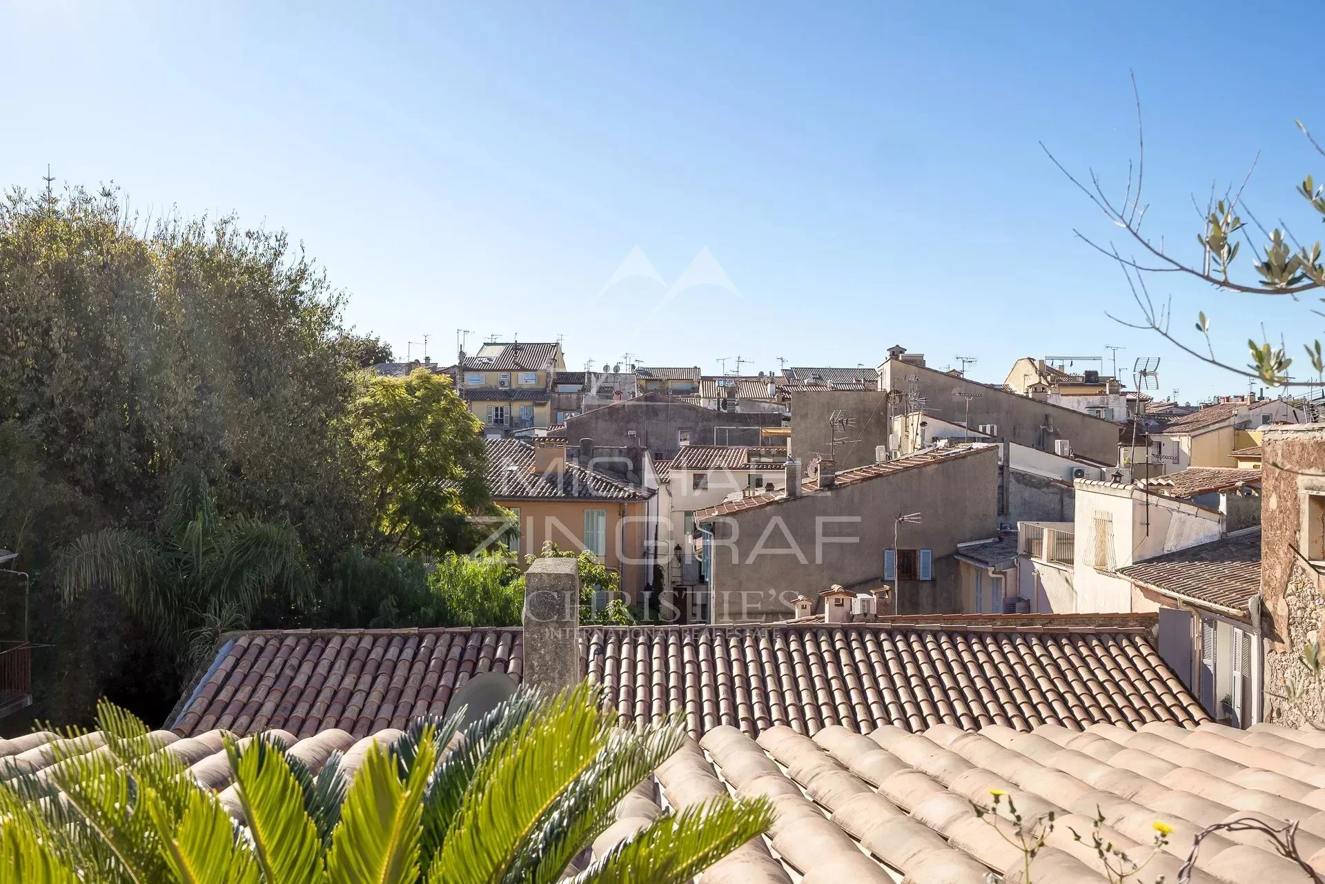 Appartement d’exception – Vieille Ville d’Antibes – Dernier étage – Terrasses – Vue panoramique - 21