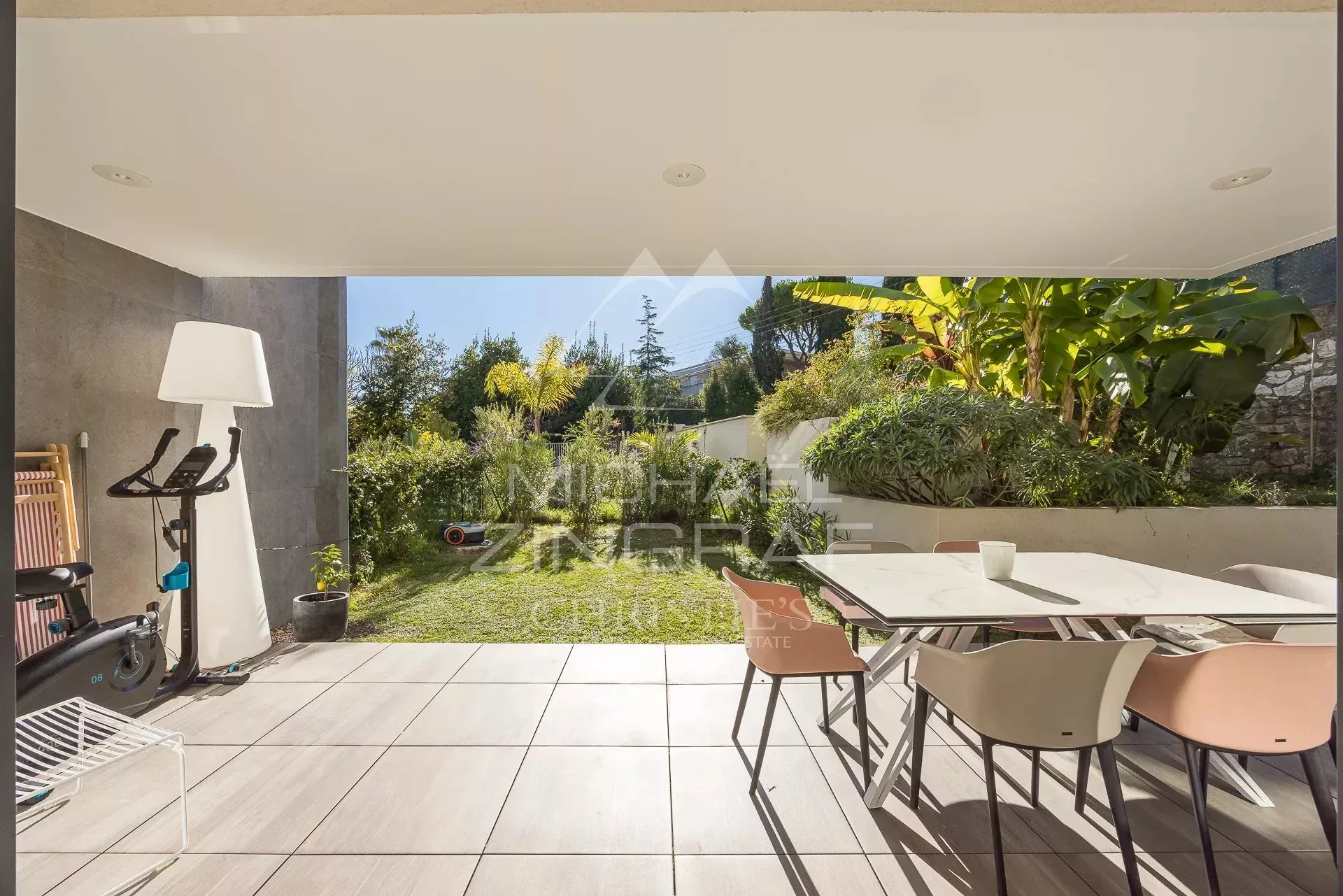 Appartement – Rez-de-Jardin d’Exception  – 80 m² – Jardin 250 m² – Deux Garages - 5