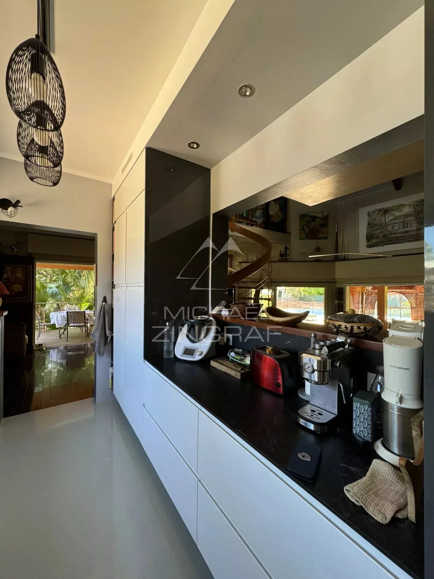 Villa d’Exception dans un Lotissement Sécurisé à Saint-Gilles-les-Bains - 12