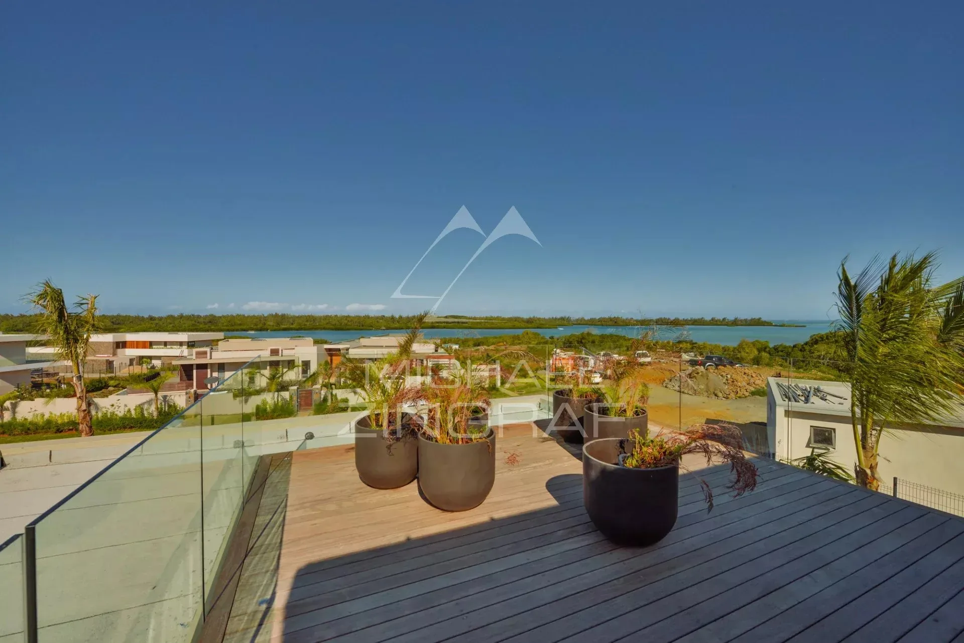 Villa de luxe avec vue sur la mer dans un domaine de golf prestigieux - 3
