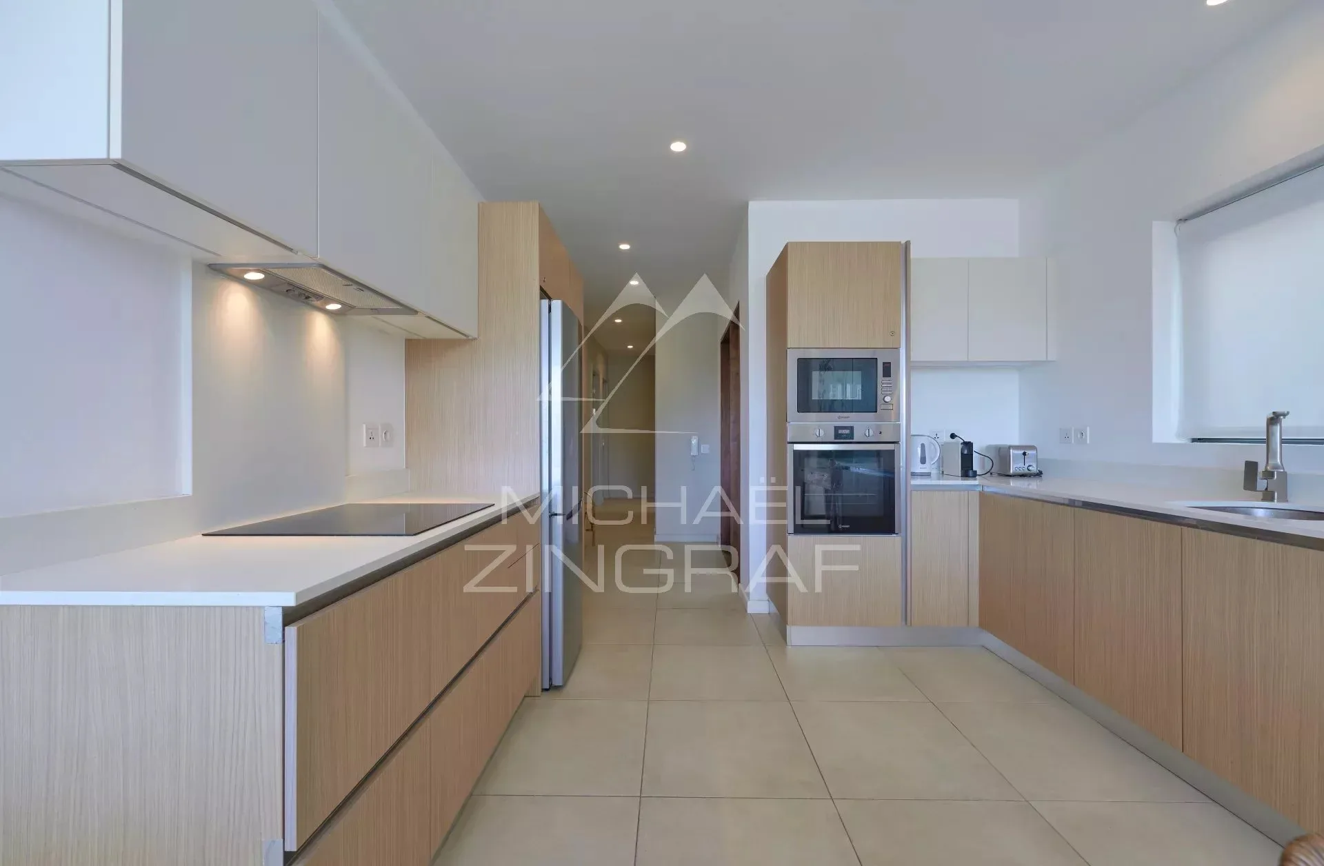 Appartement 3 chambres dans une résidence sécurisée à Pointe aux Canonniers - 12