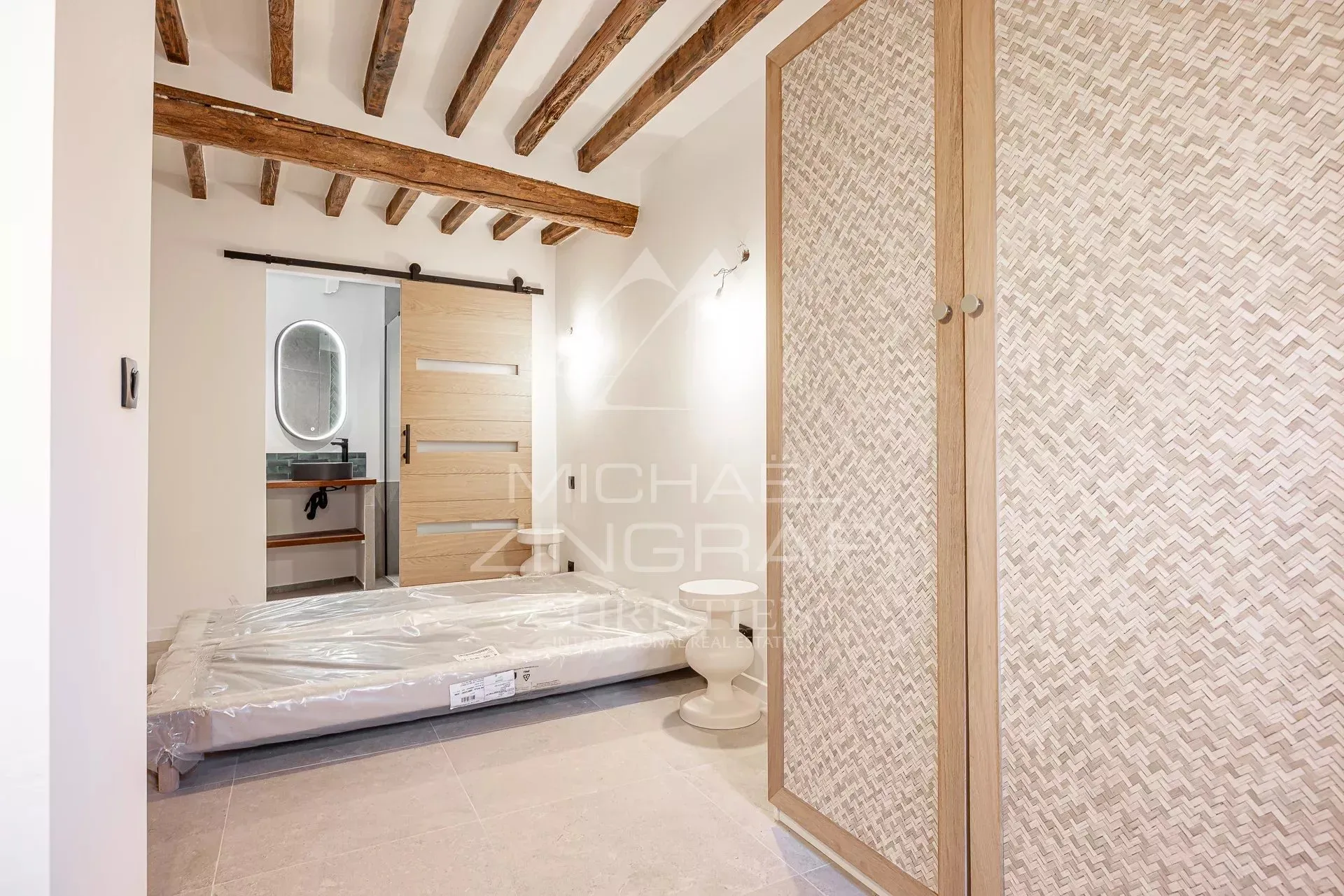 Propriété de charme – Vieil Antibes – À quelques pas des remparts - 10