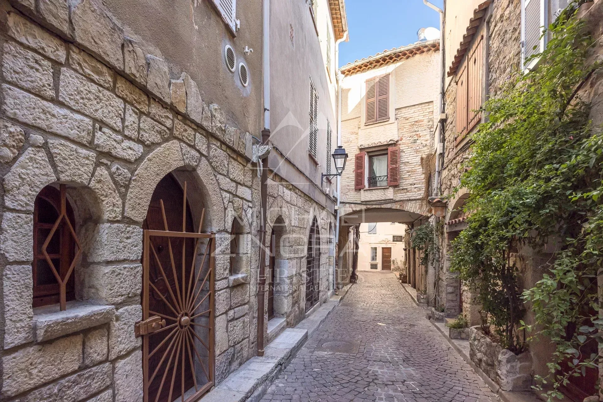 Propriété de charme – Vieil Antibes – À quelques pas des remparts - 14