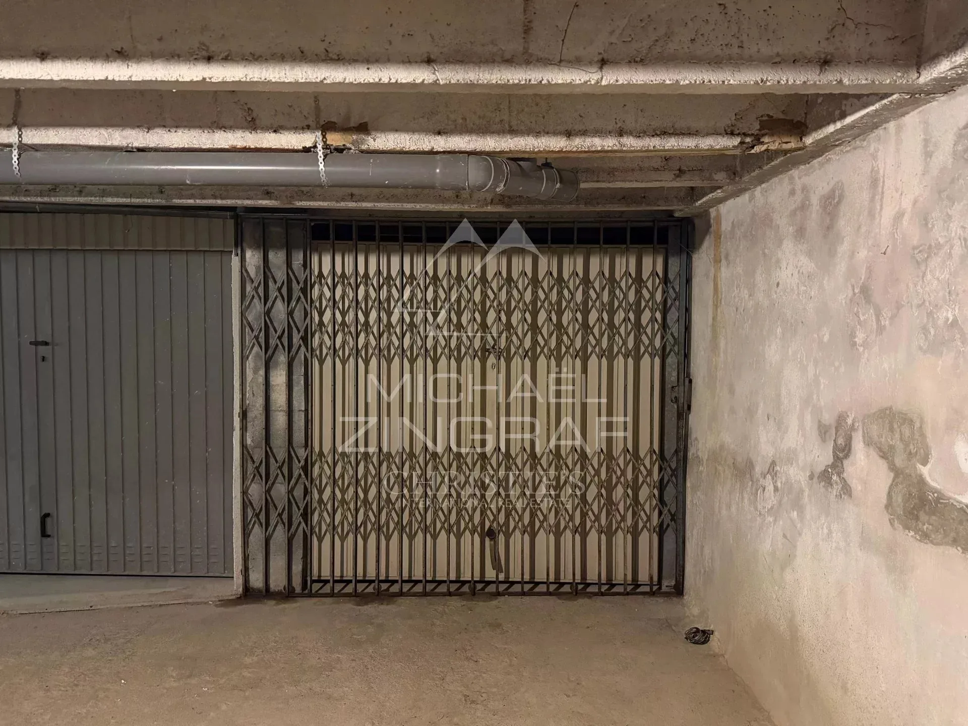 GARAGE A VENDRE AU COEUR DU PALM BEACH - 2