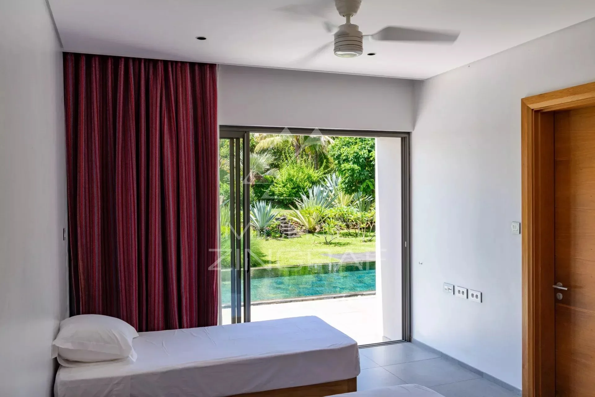 Élégante villa avec vue sur le golf au cœur de l’Anahita Estate - 13