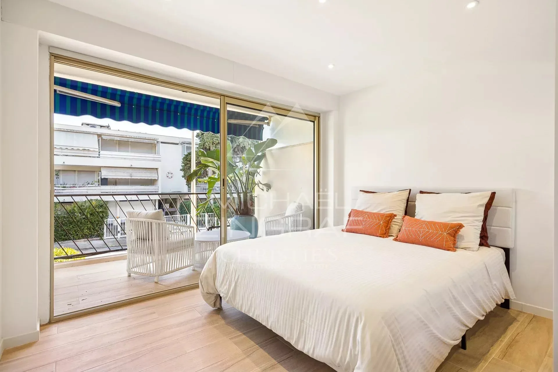 Cannes Palm Beach - Appartement 4 pièces rénové avec terrasses - 7