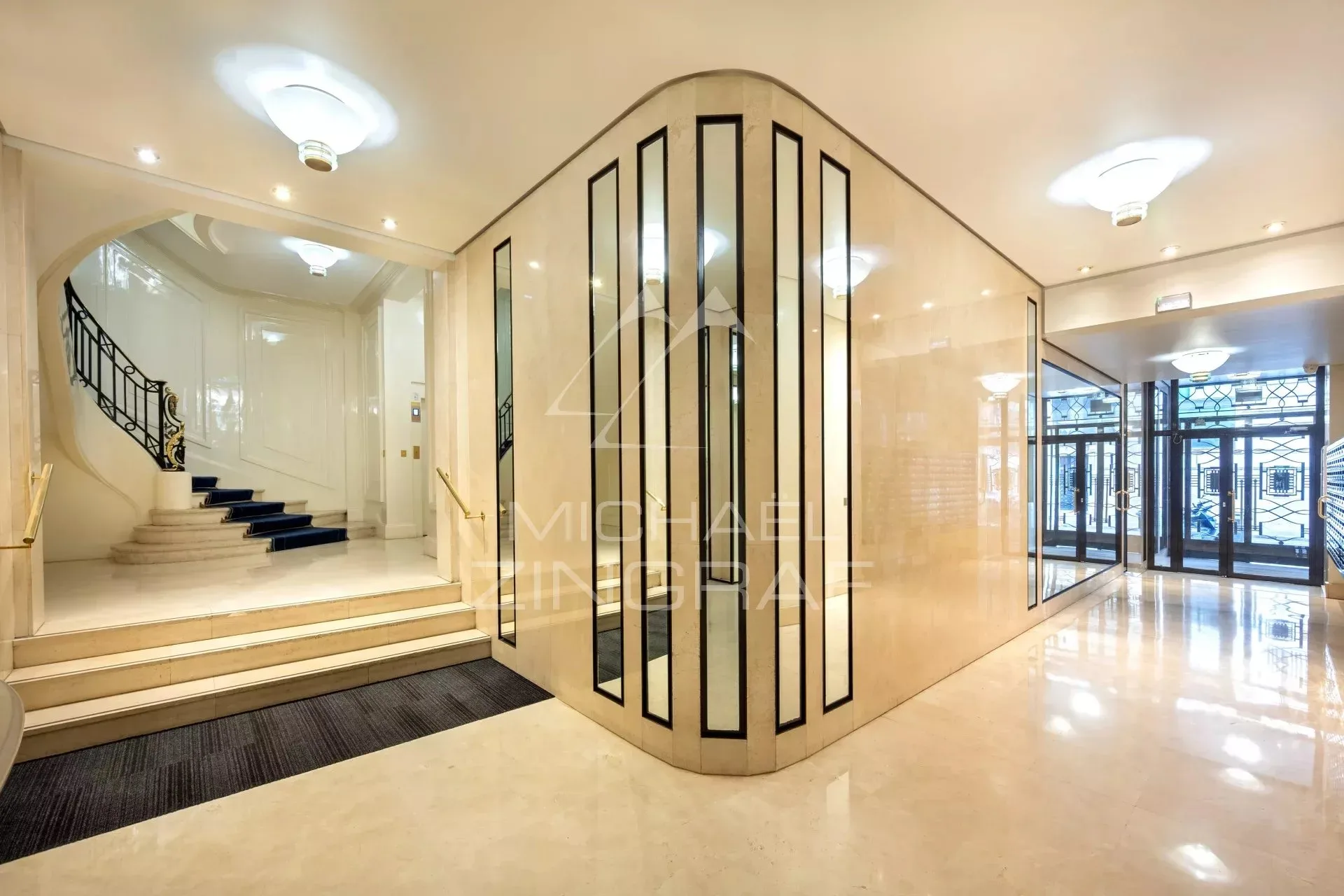 A VENDRE - Appartement 1 chambre - Rue Chauchat - Paris IX - 10