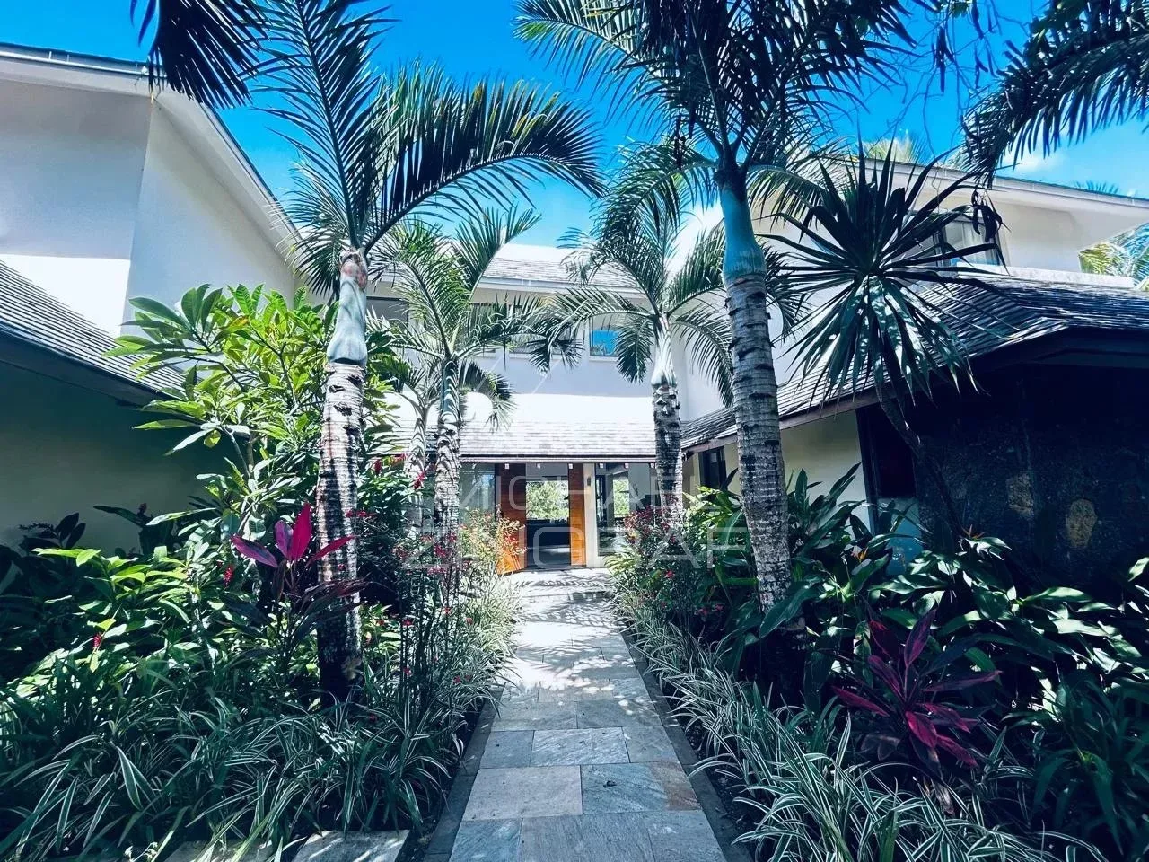 Villa de Prestige face au Golf – Anahita - 12