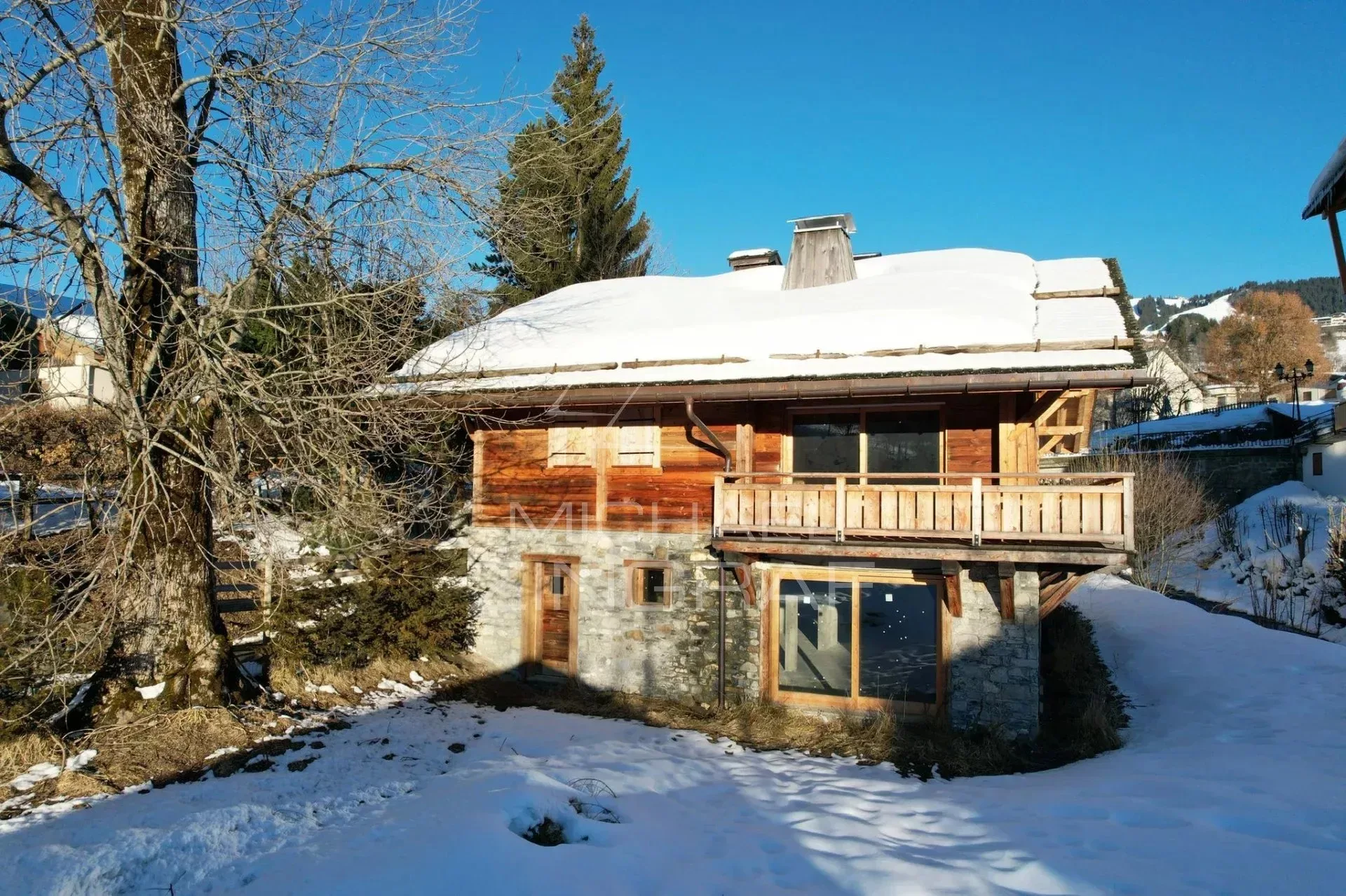 Megève coeur de village - Authentique ferme à aménager - 2
