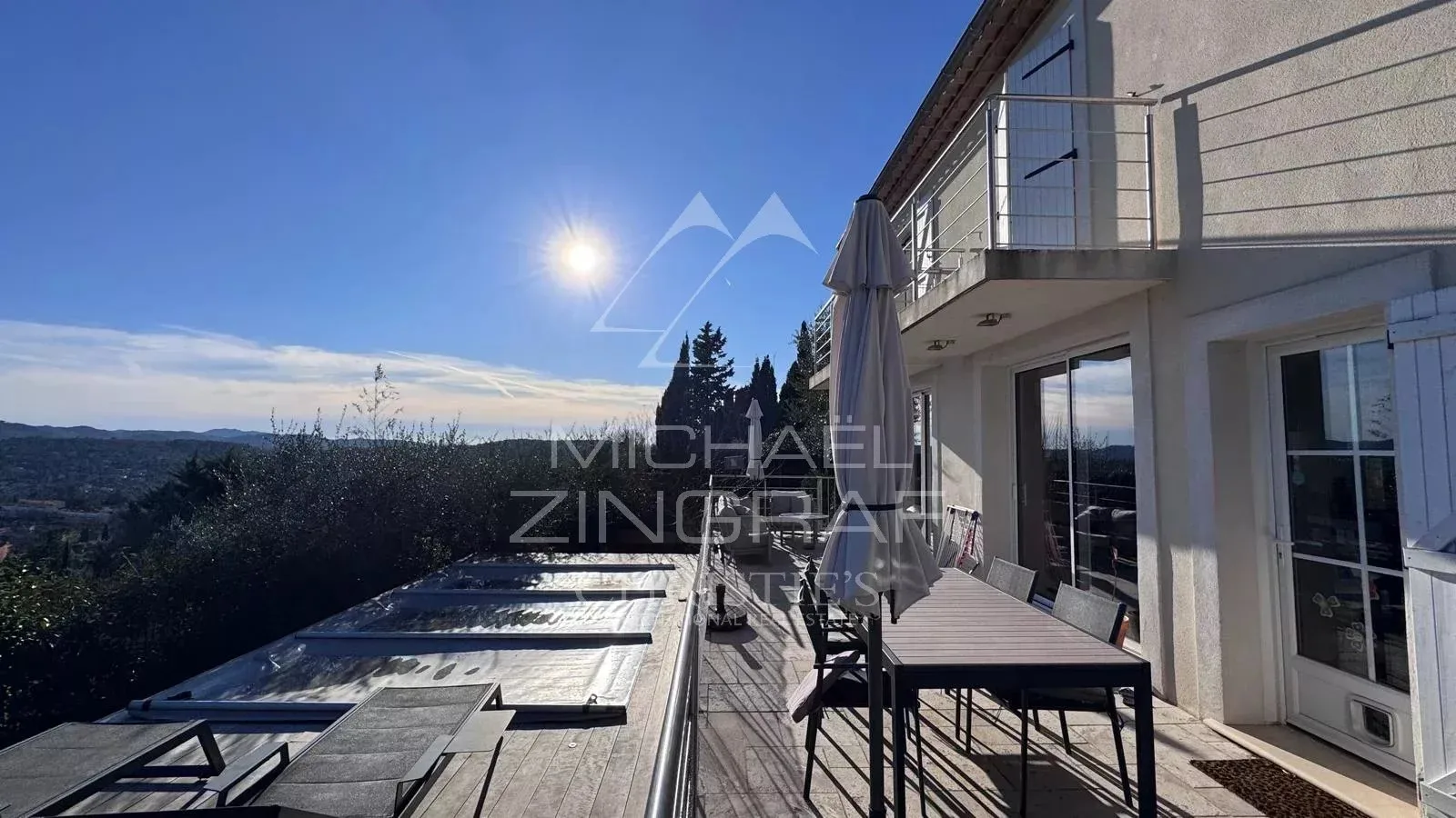 Adorable maison en position dominante et vue  panoramique - 14