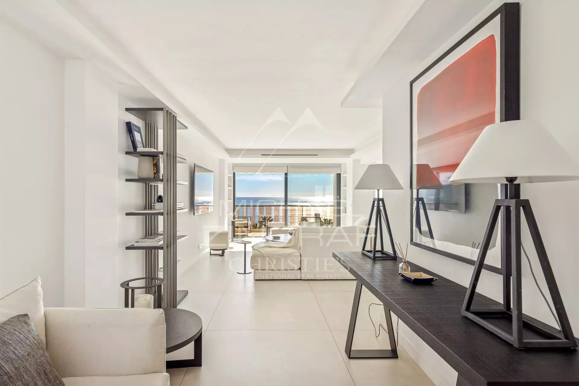 OFF MARKET - CANNES LA CROISETTE - LUXUEUX APPARTEMENT 6 PIECES - 6