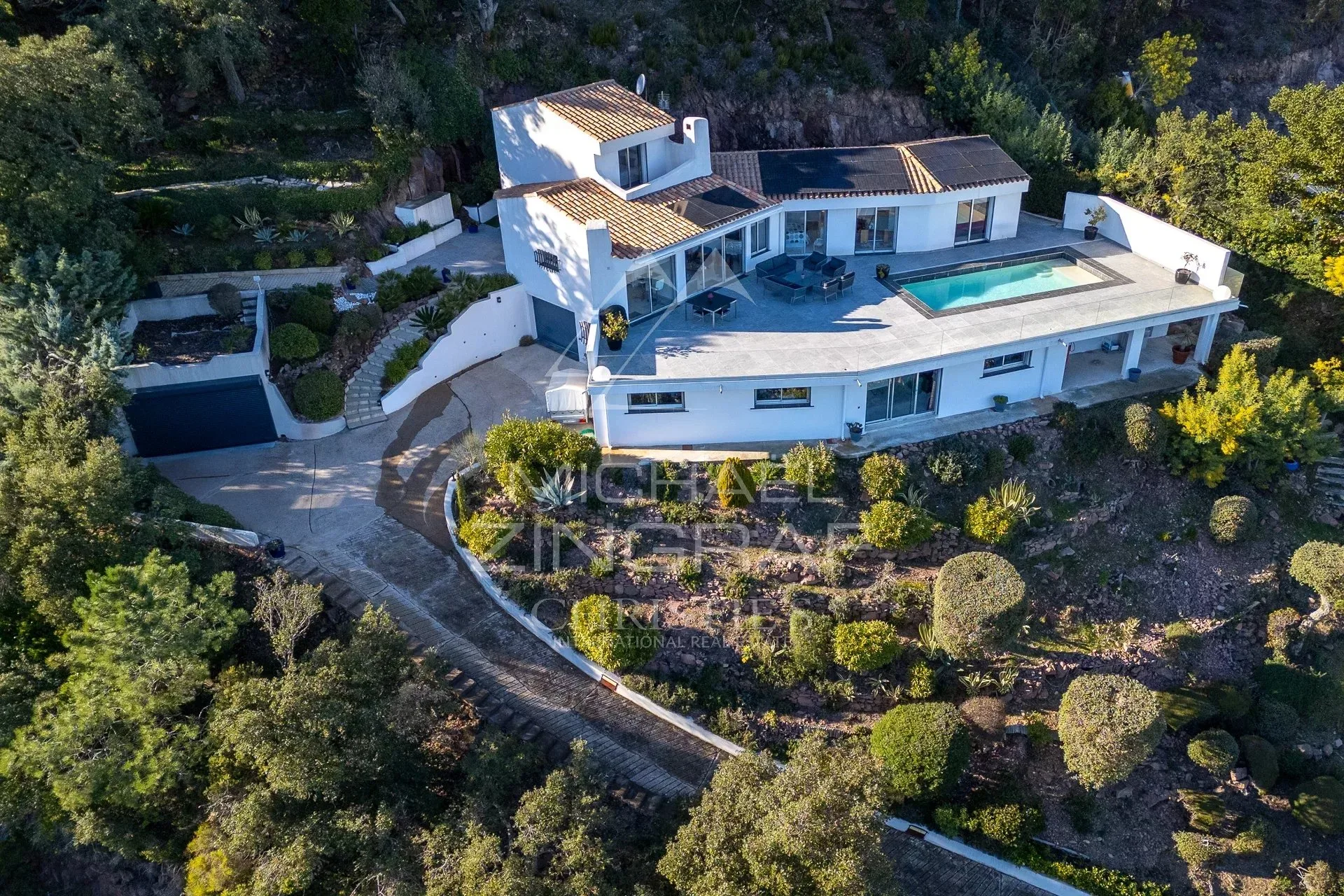 Propriété vue mer dans un domaine privé - 2