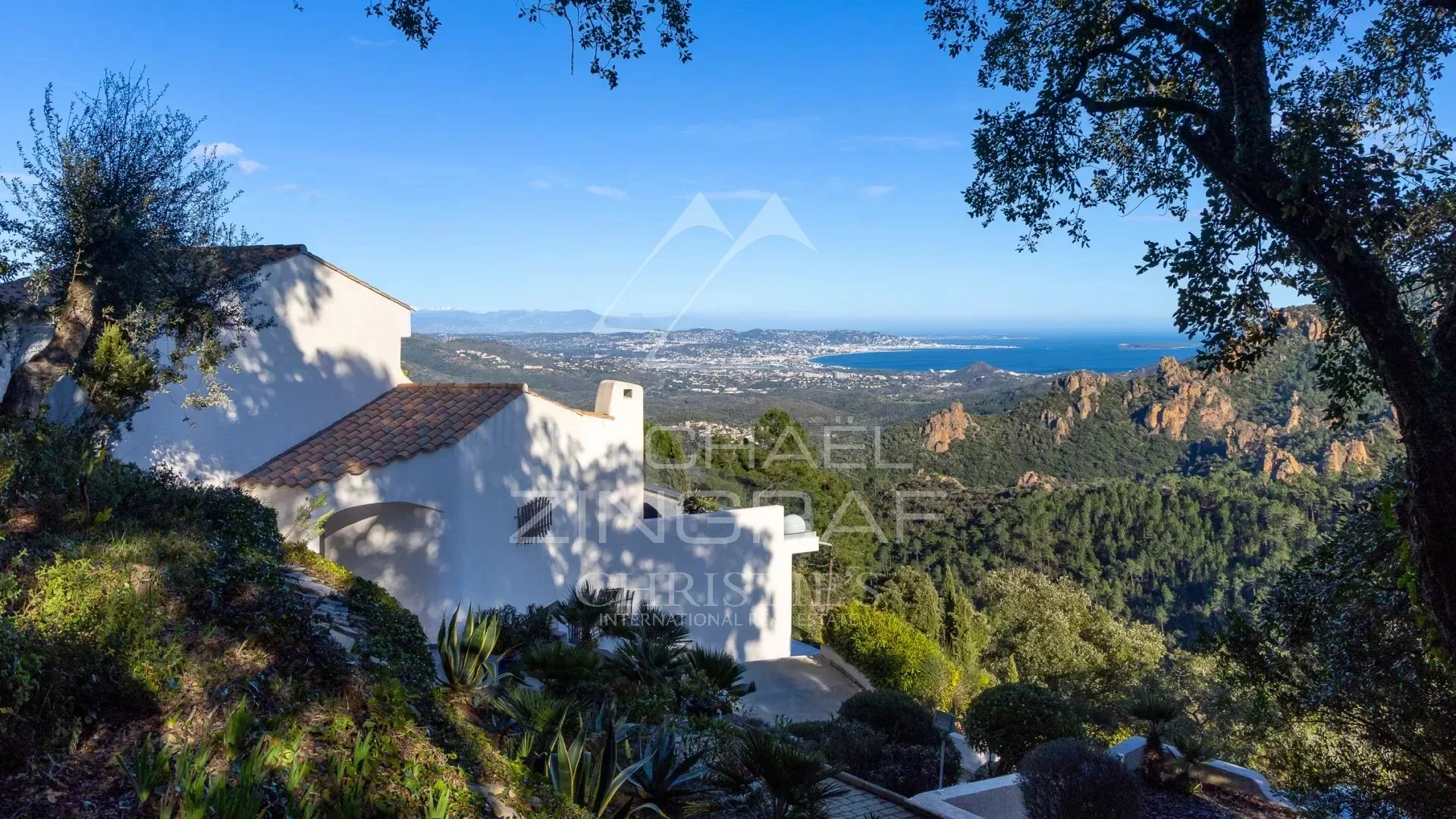 Propriété vue mer dans un domaine privé - 10
