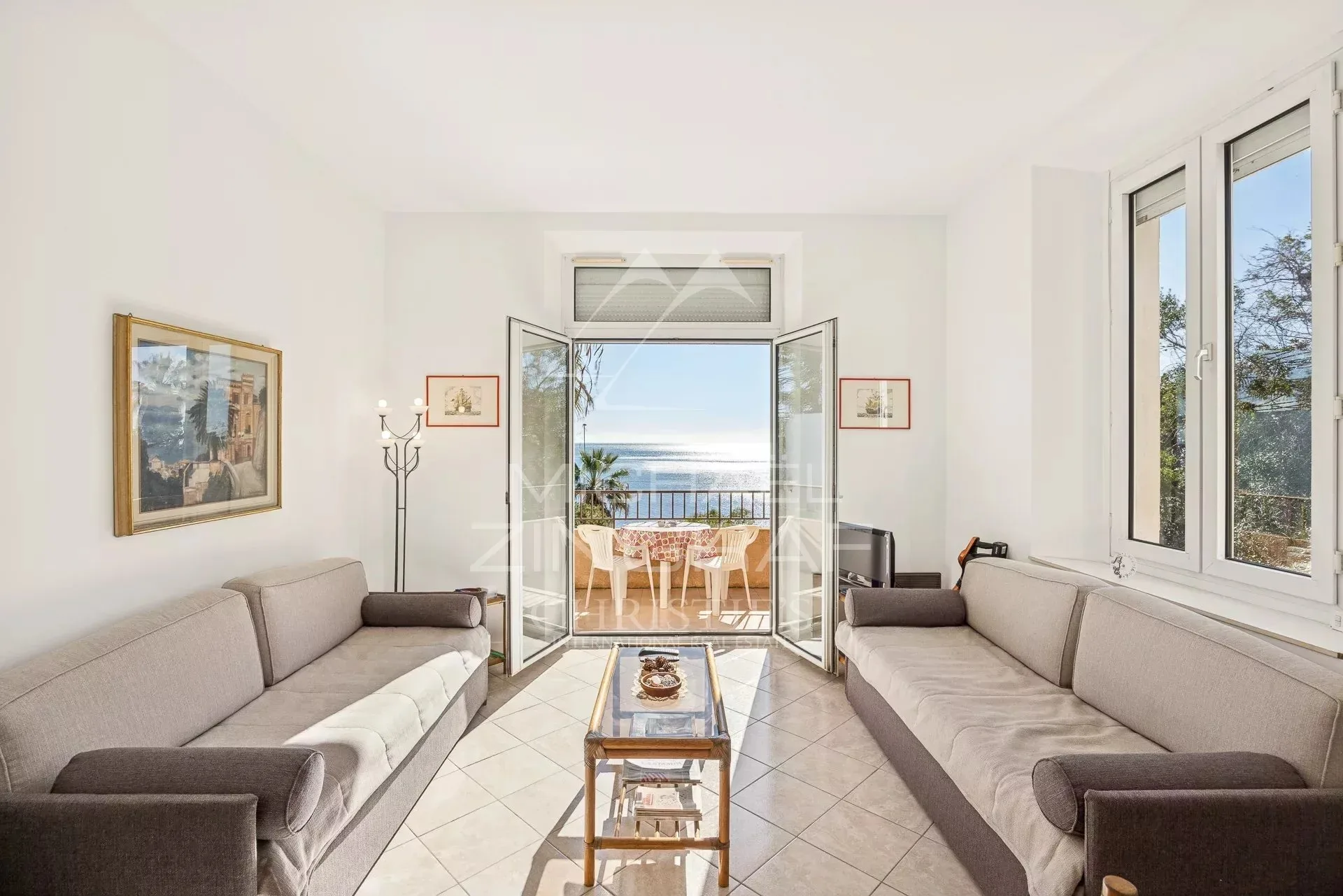 Cannes et Golfe-Juan – Vue mer imprenable et accès direct à la mer - 7