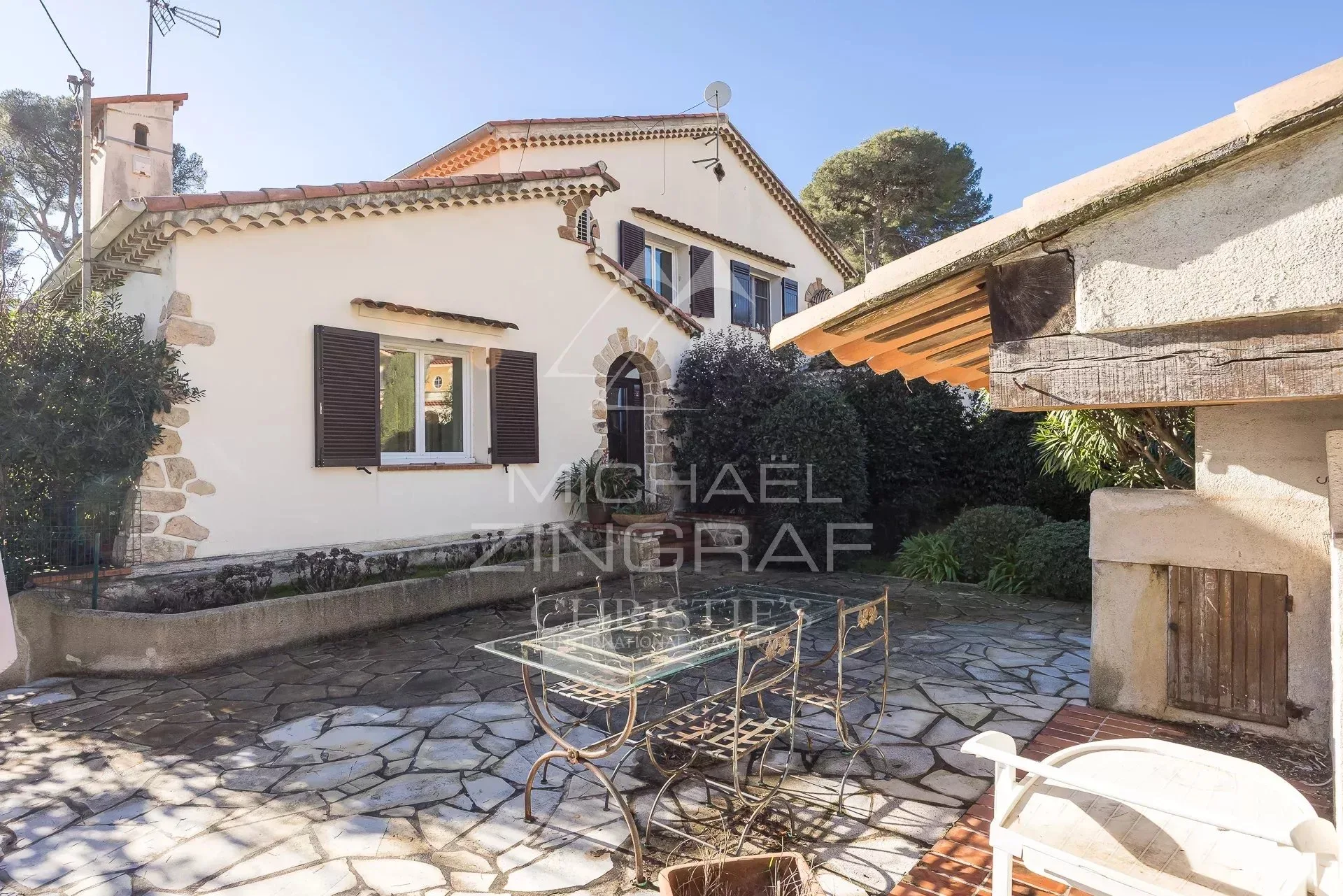 Maison de 130 m² avec appartement d’amis indépendant de 65 m² et atelier – Cap d’Antibes - 3