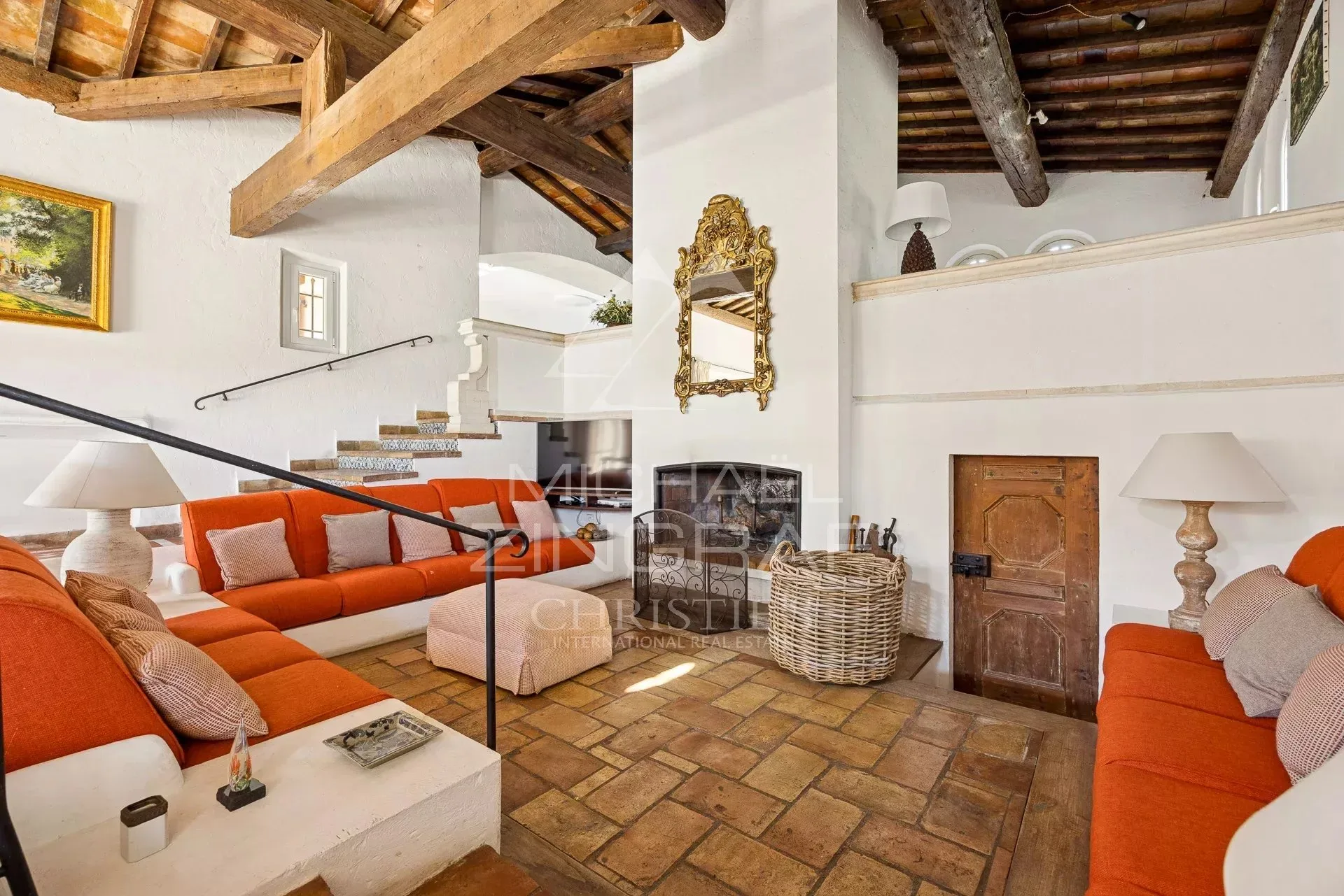 Proche Saint-Paul-de-Vence : Superbe propriété dans un domaine fermé - 9