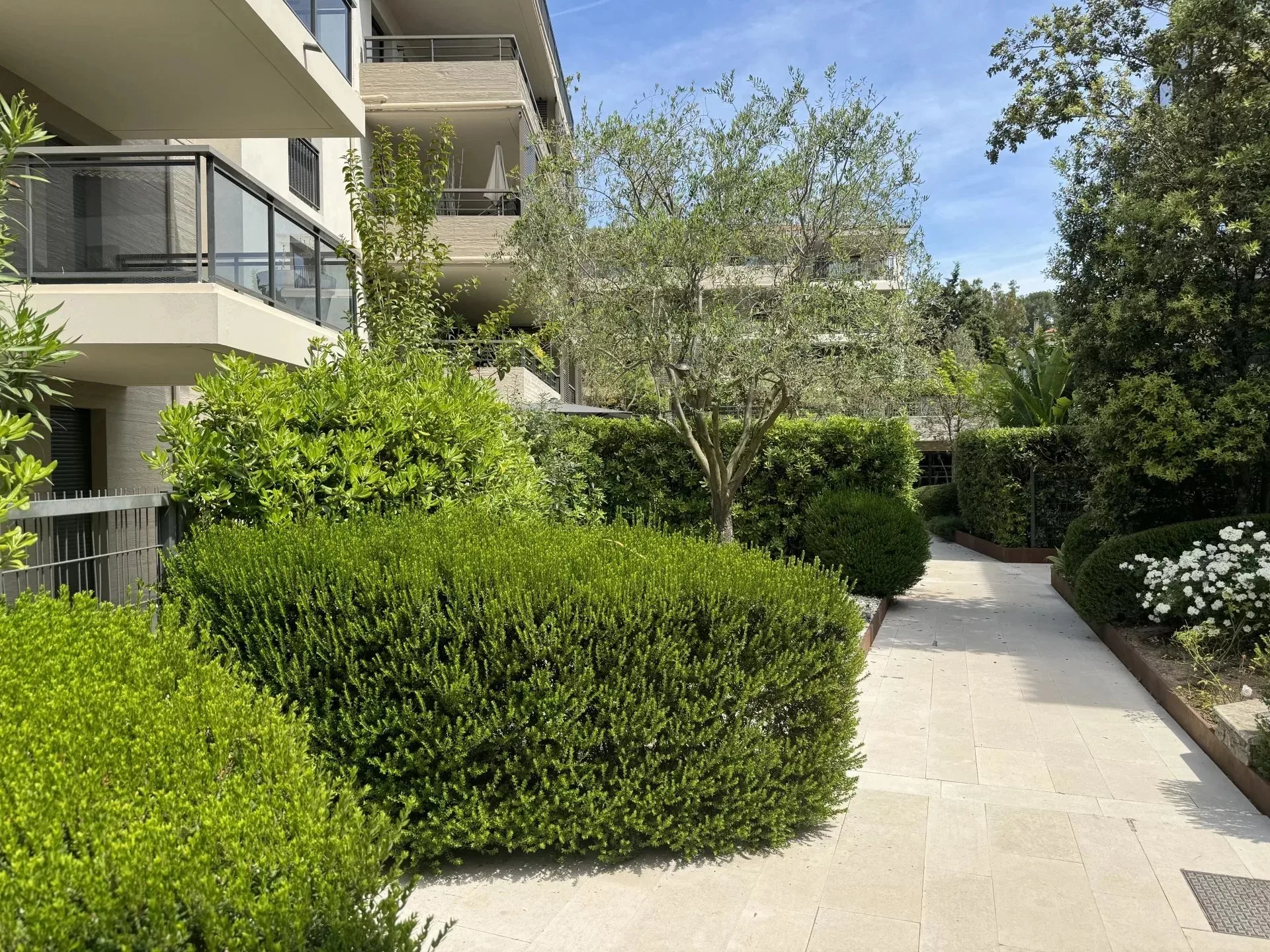 Appartement de Prestige au Cœur de Saint-Tropez - 10