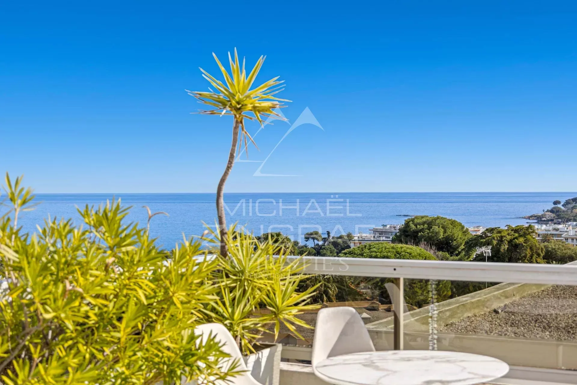 JUAN-LES-PINS – Rostagne: Penthouse-Villa mit Panoramablick aufs Meer - 7