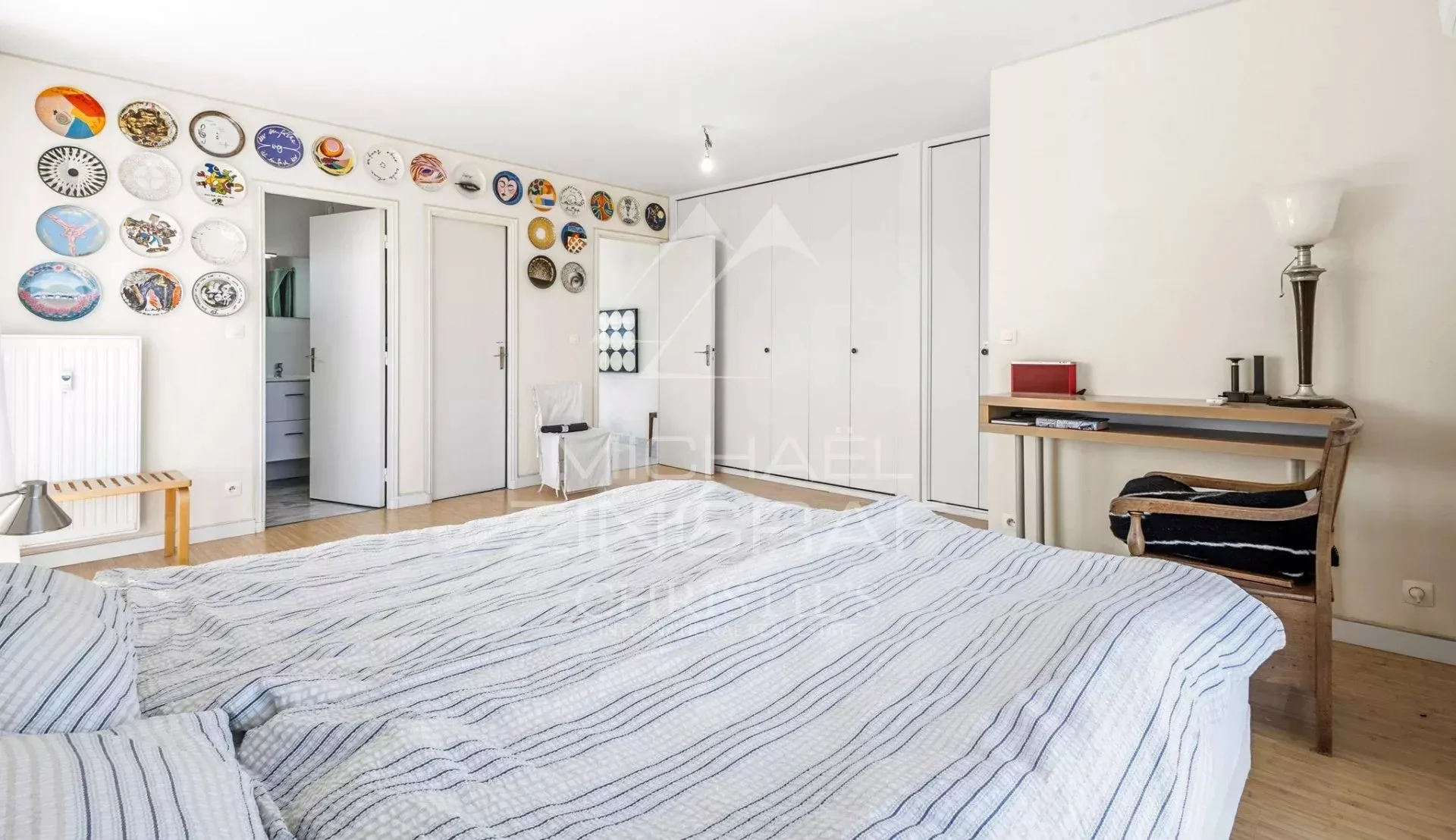 JUAN-LES-PINS – Rostagne: Penthouse-Villa mit Panoramablick aufs Meer - 17