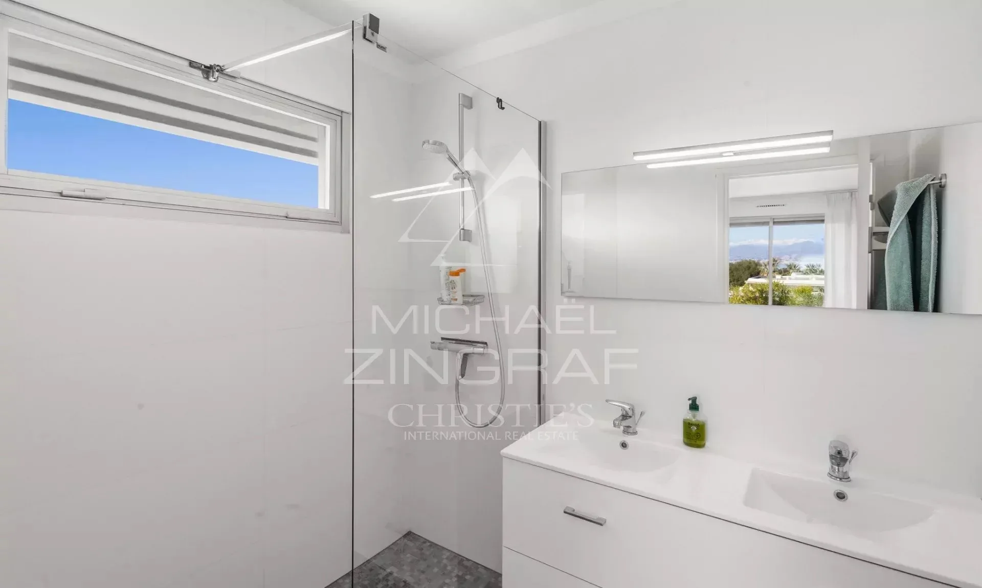 JUAN-LES-PINS – Rostagne: Penthouse-Villa mit Panoramablick aufs Meer - 21