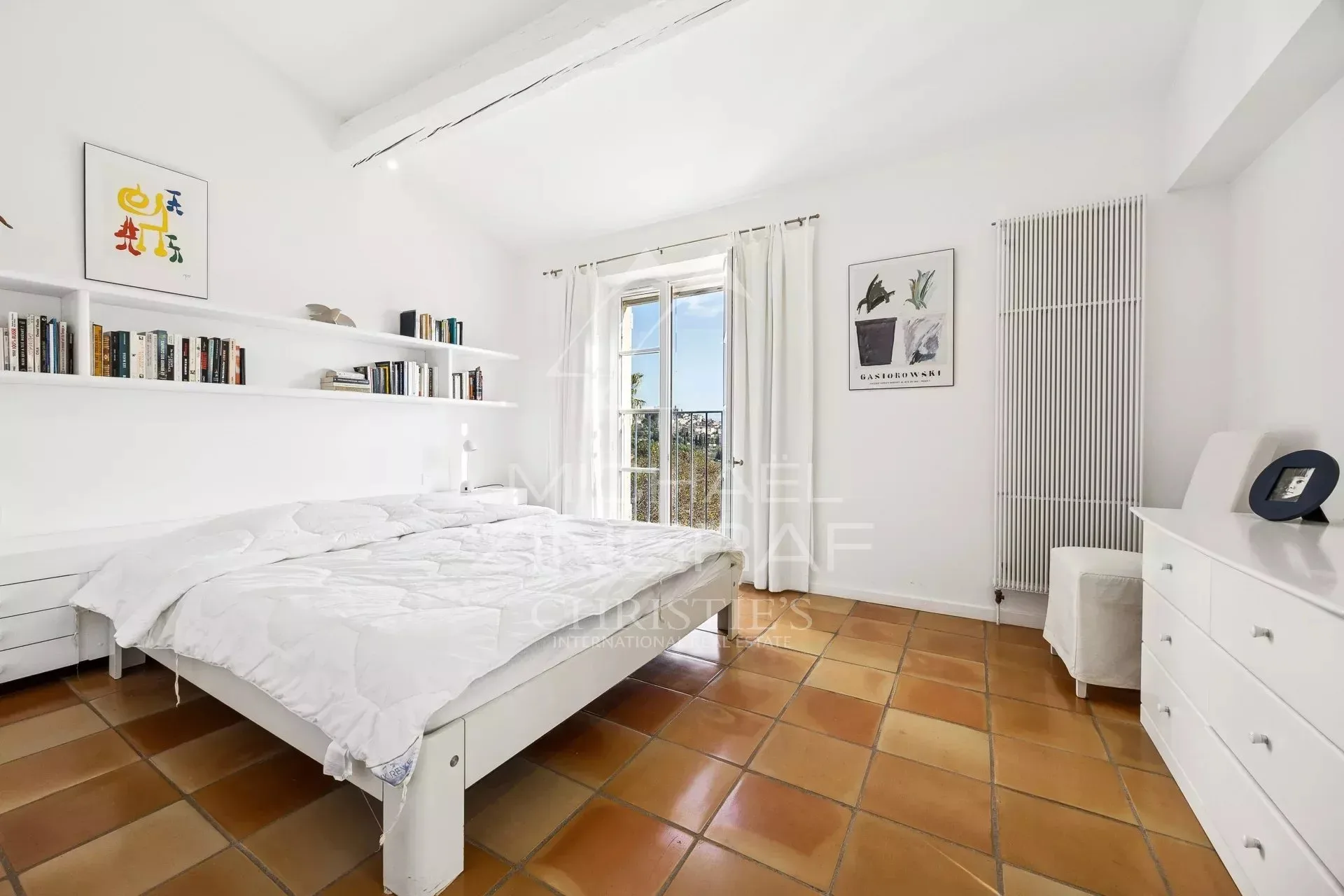 Villa de charme avec vue panoramique au cœur d’un domaine prisé - 8