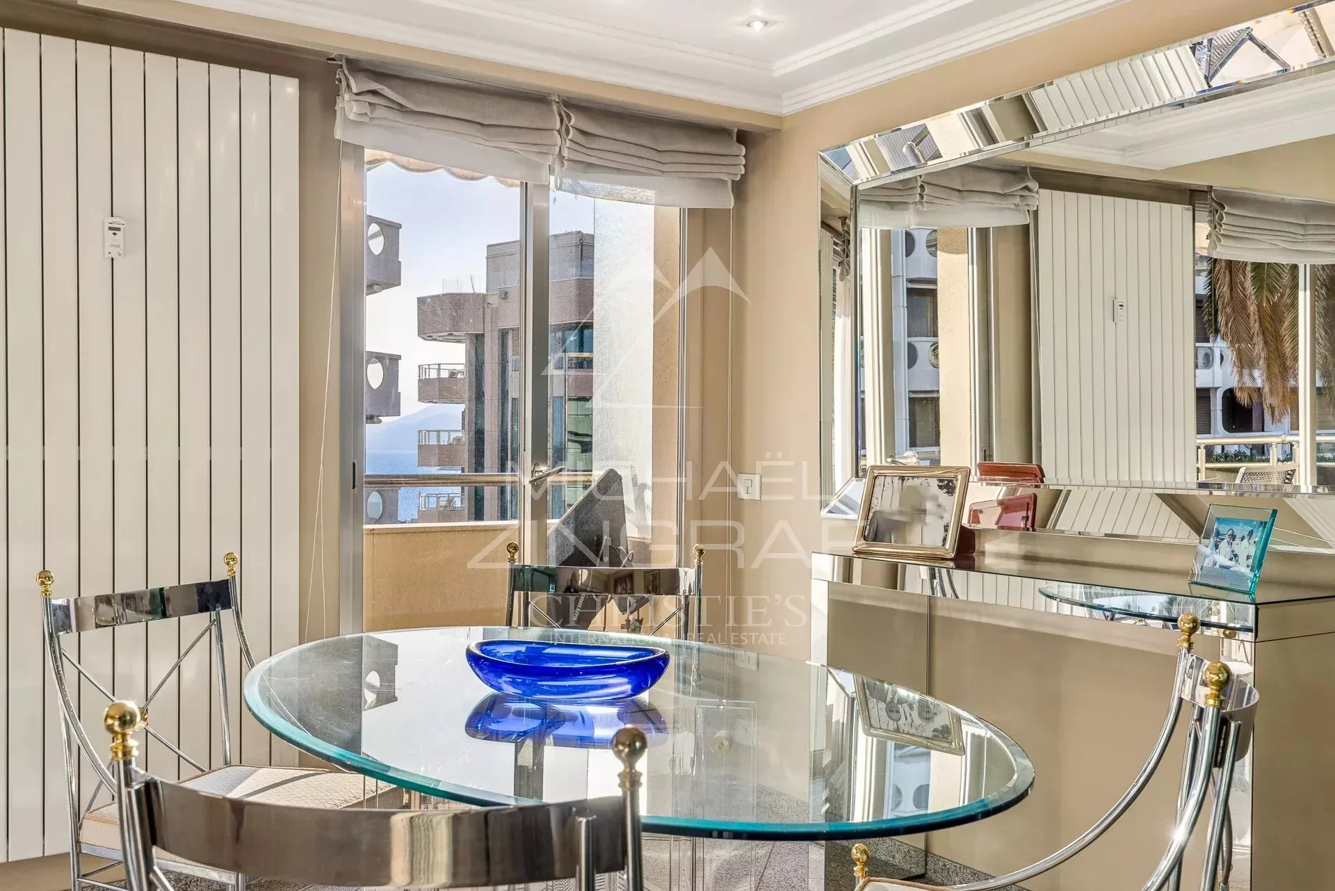 CANNES - CENTRE - APPARTEMENT APERCU MER - 6