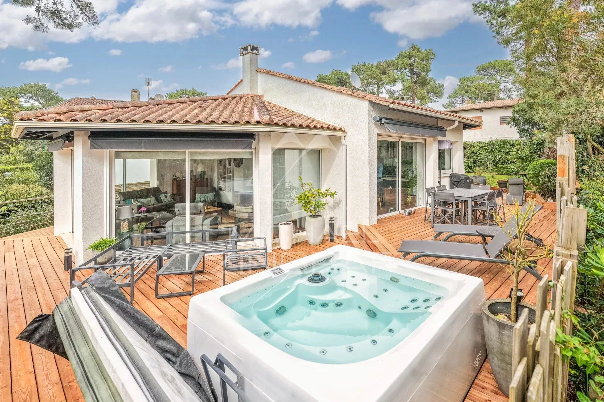 Maison contemporaine quartier Abatilles - 12