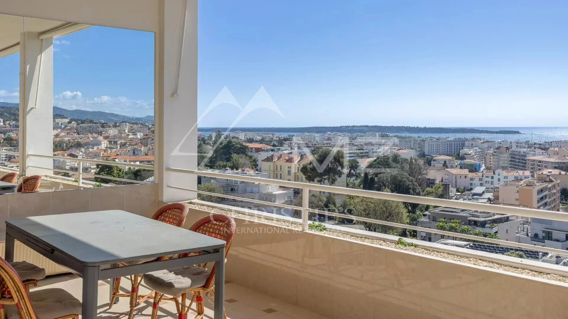 Bien d'exception dans l'un des quartiers les plus prisés de Cannes. - 4