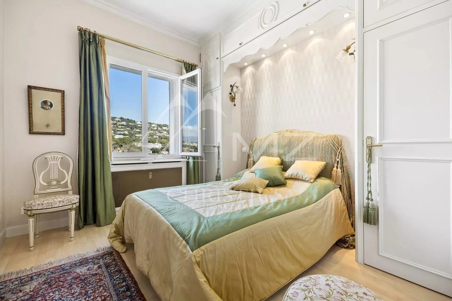 Bien d'exception dans l'un des quartiers les plus prisés de Cannes. - 11