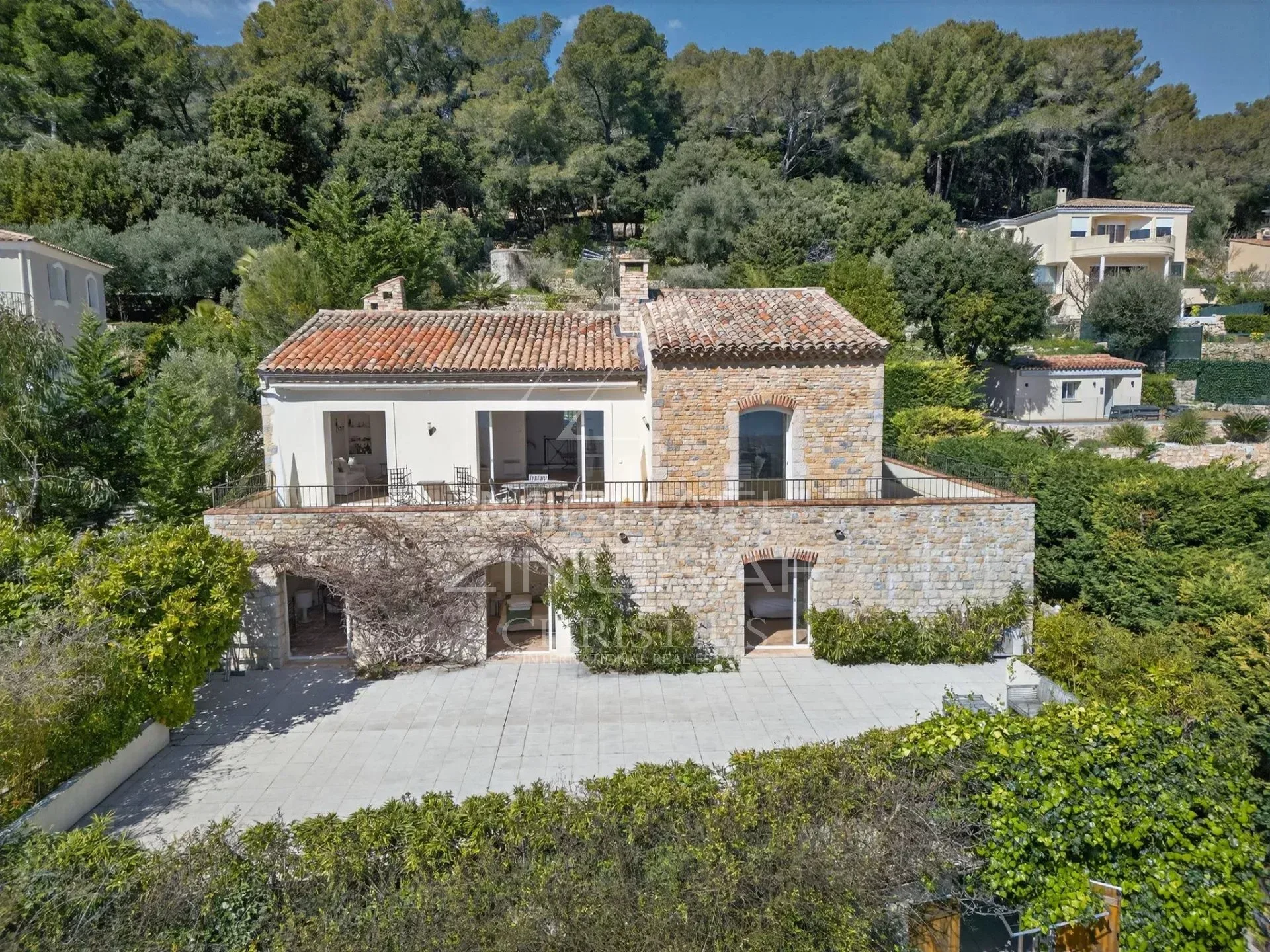 Charmante villa en pierre avec vue mer panoramique - 2