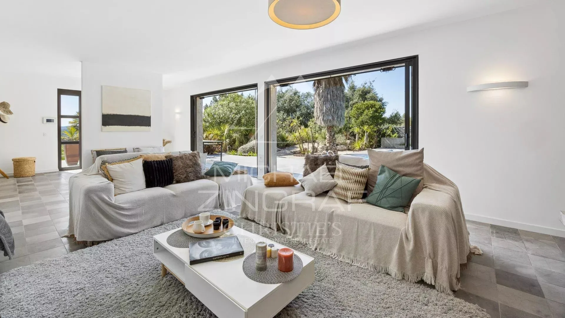 Villa rénovée à Biot – Quartier recherché, calme absolu, 5 chambres, prestations complètes - 8