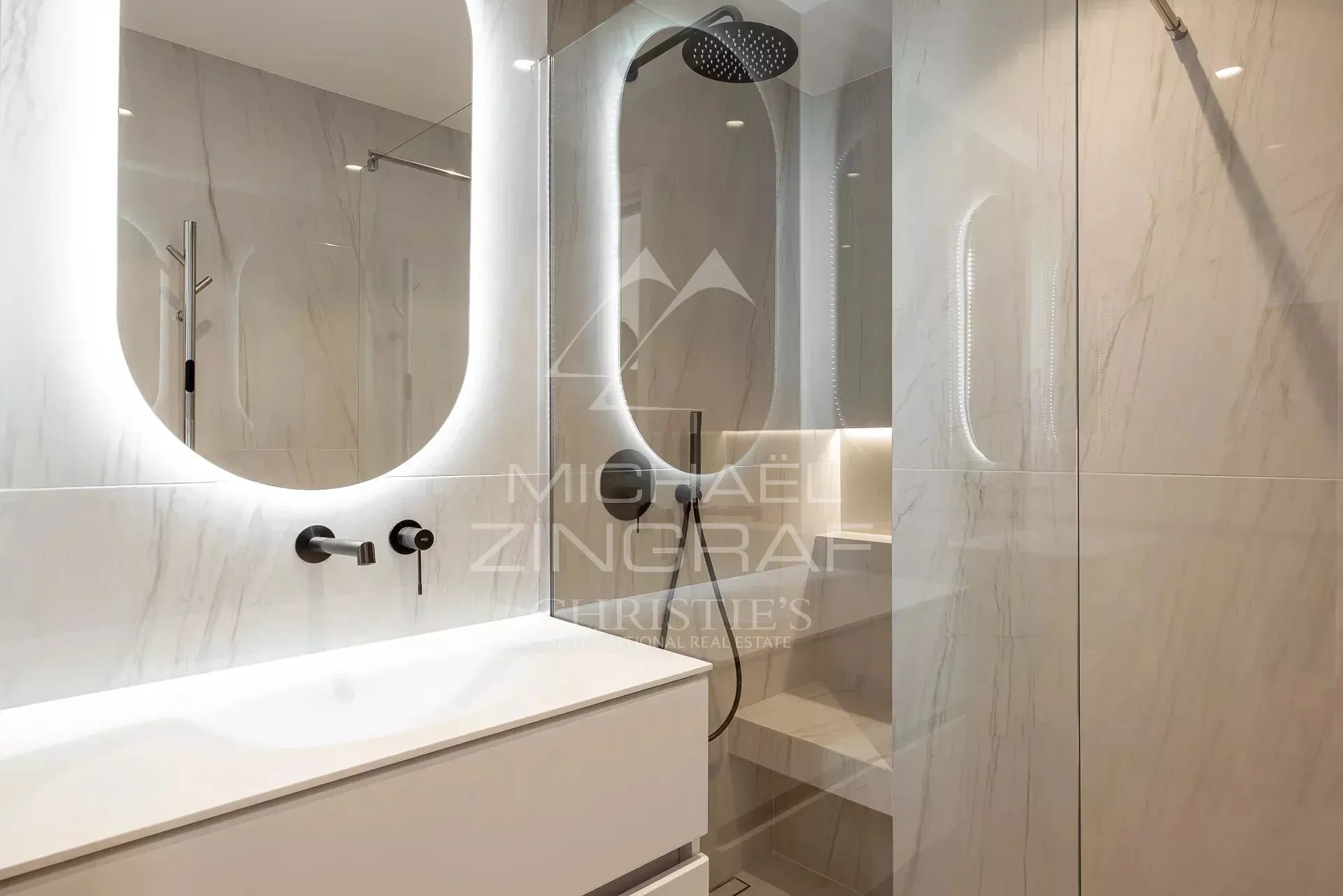 Appartement traversant avec vue mer panoramique - 15