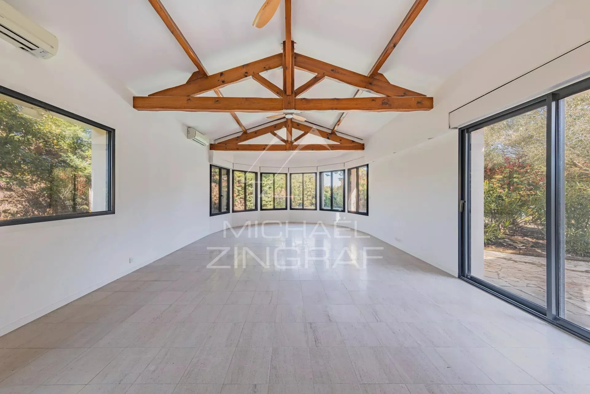 URGENT - Une villa d'architecte dans un décor authentique au Port de la Hume - 9